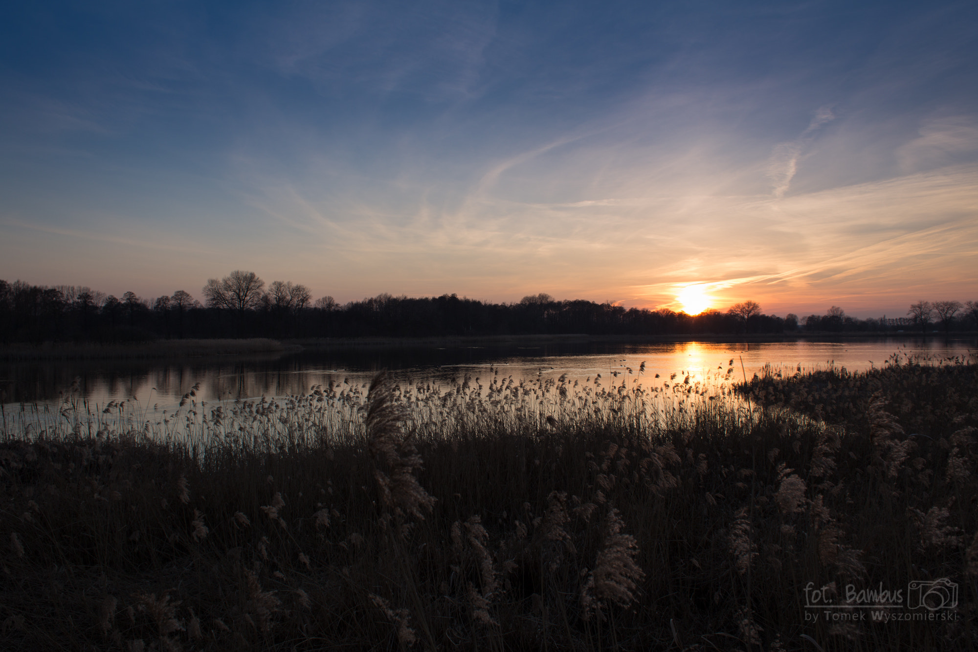 Canon EOS 6D + Canon EF 28mm F1.8 USM sample photo. Lake at dawn photography