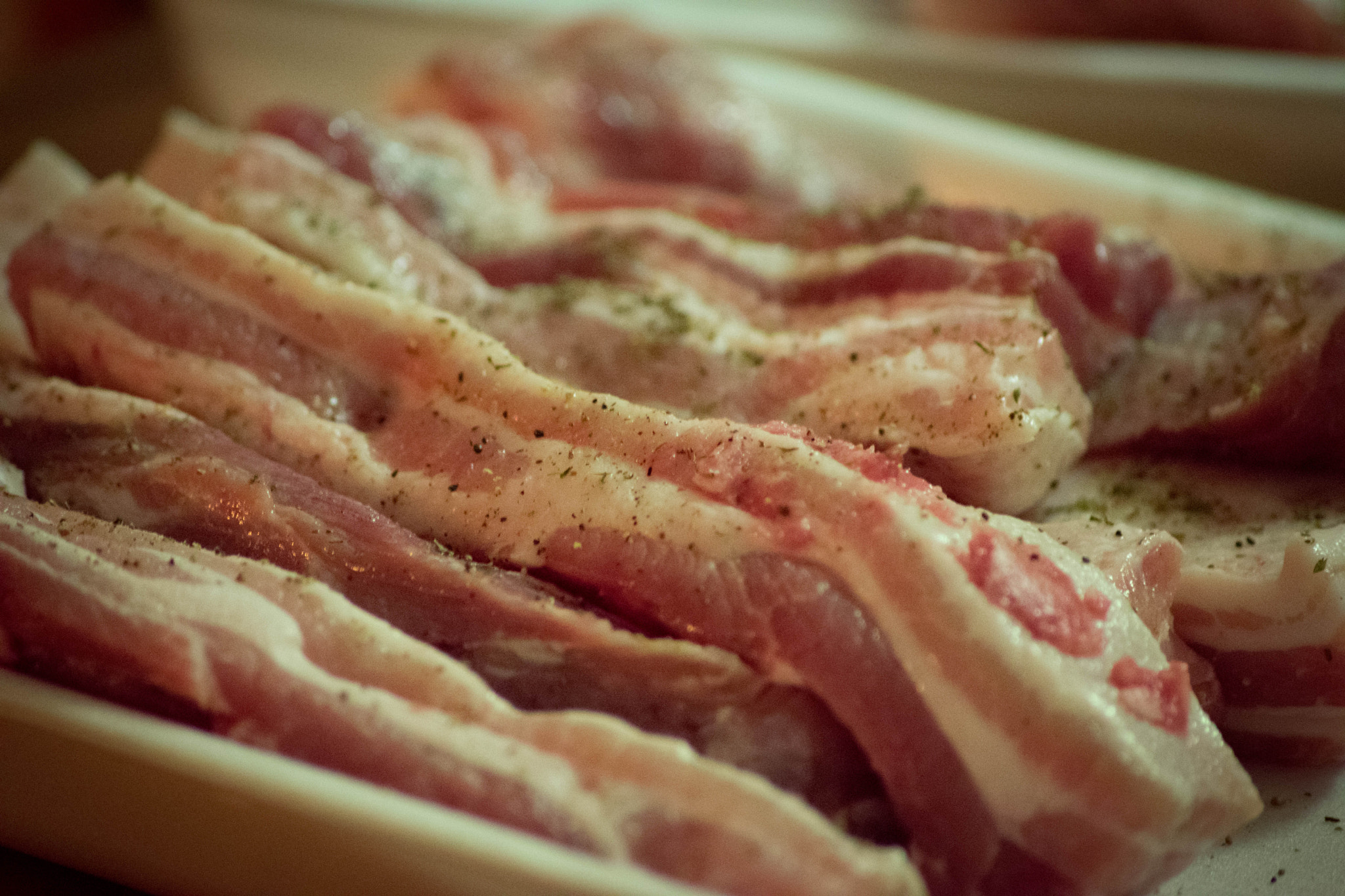 Sigma 70-300mm F4-5.6 APO DG Macro sample photo. Raw meat photography