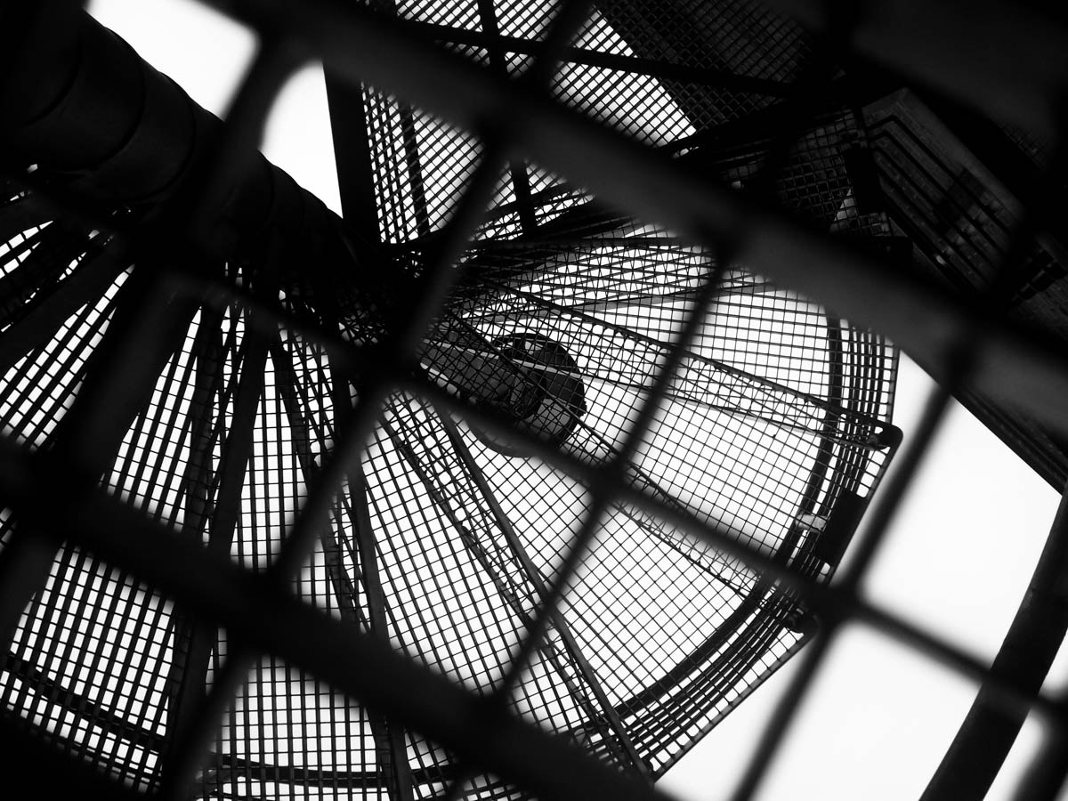 CASIO EX-Z35 sample photo. Wendeltreppe photography