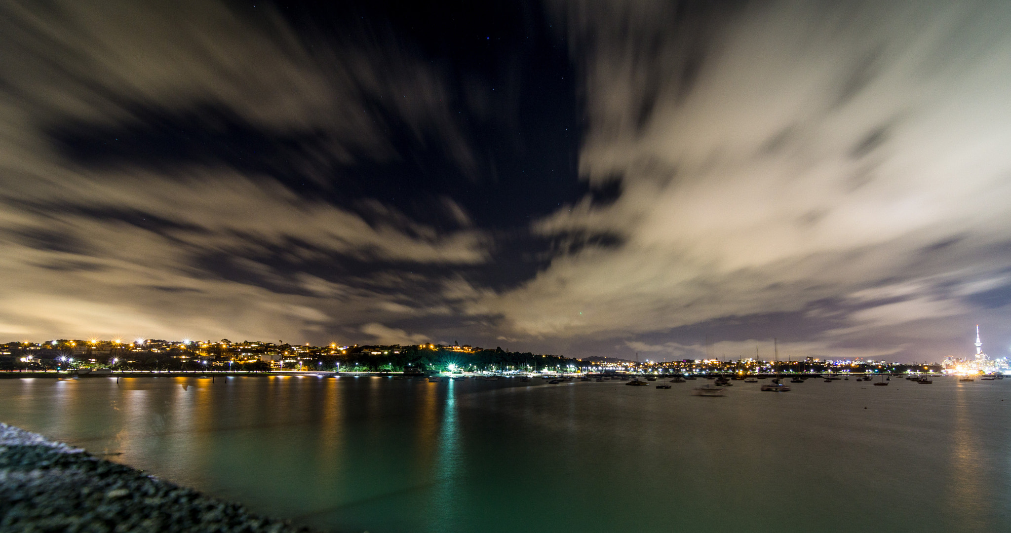 Tokina DX 11-16/2.8 AT-X sample photo. Auckland city at night photography