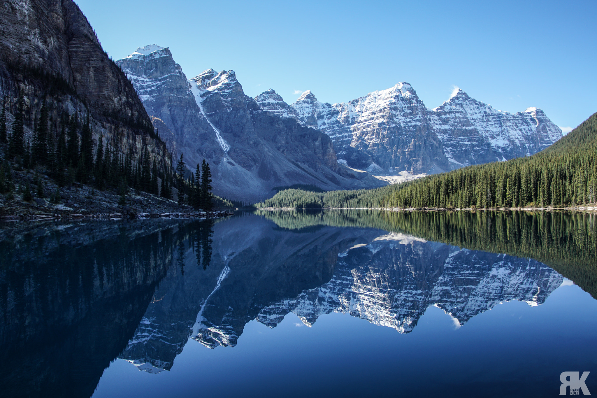 Sony ILCA-77M2 + Sony 16mm F2.8 Fisheye sample photo. Moraine lake photography