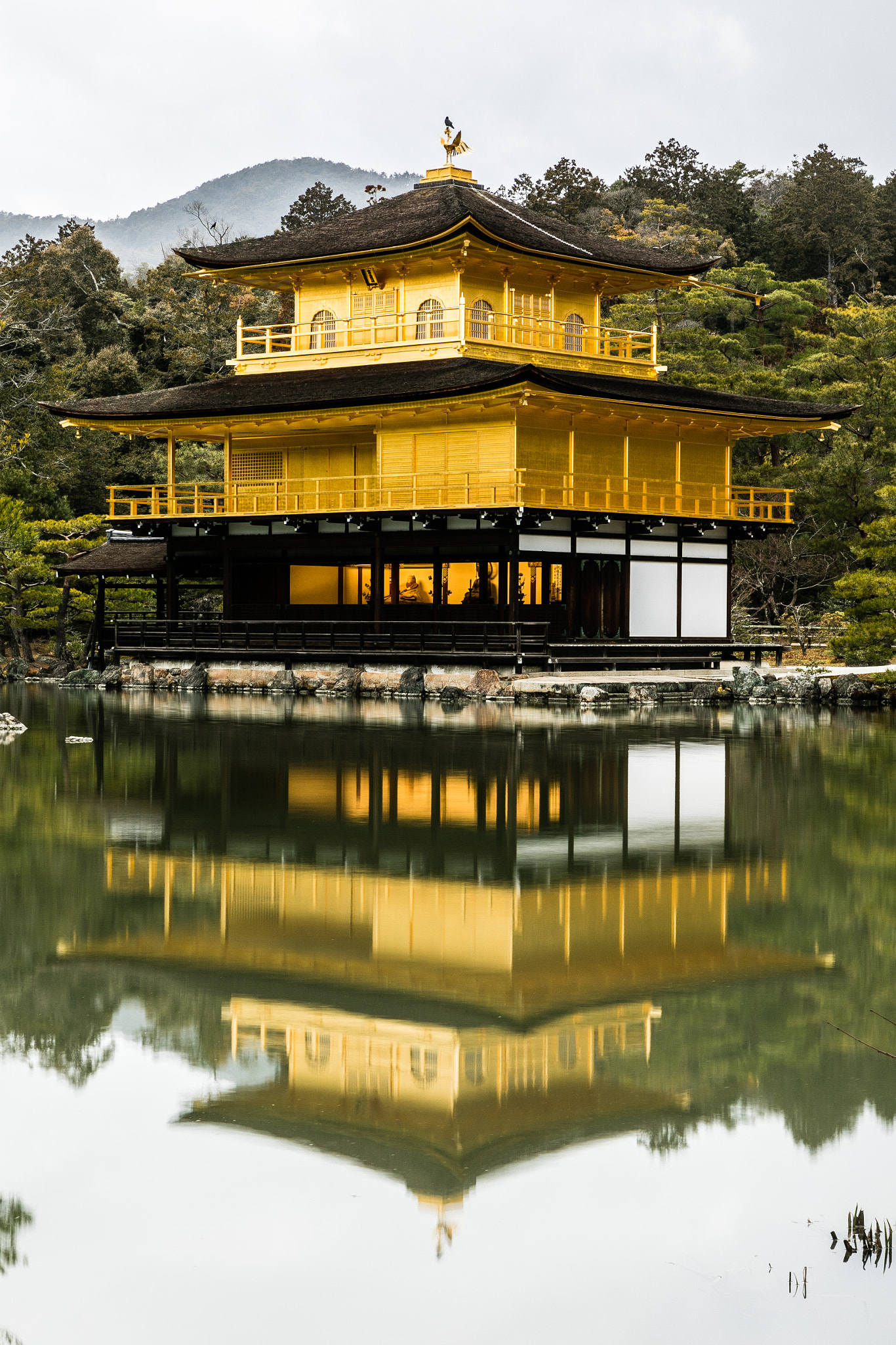 Canon EF 24-70mm F2.8L USM sample photo. Kinkakujireflection photography