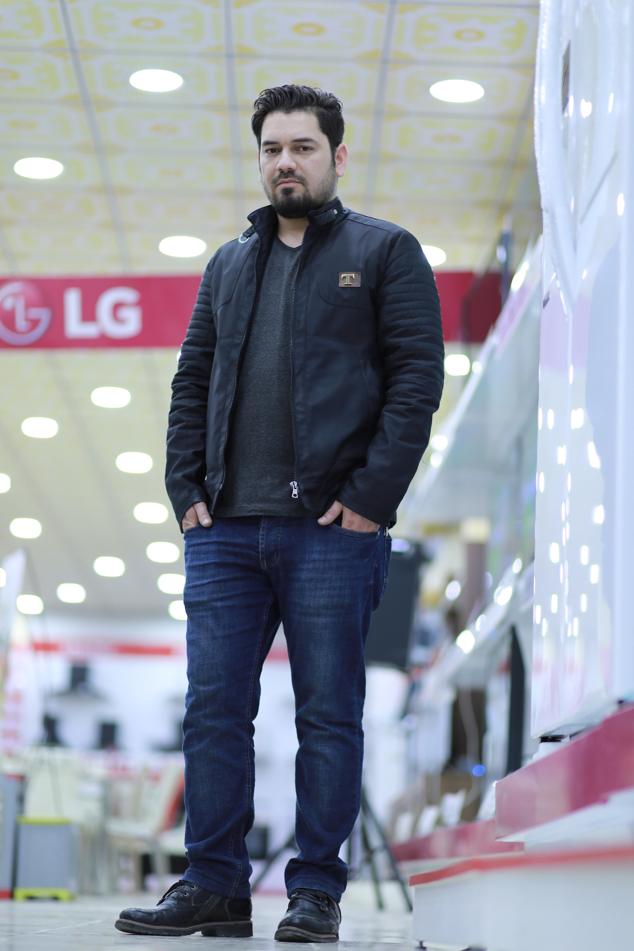 Canon EF 85mm F1.8 USM sample photo