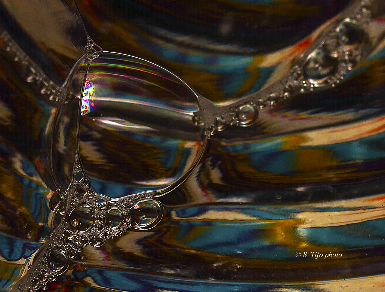 Sigma 105mm F2.8 EX DG OS HSM sample photo. Bubbles .. 3 ... photography