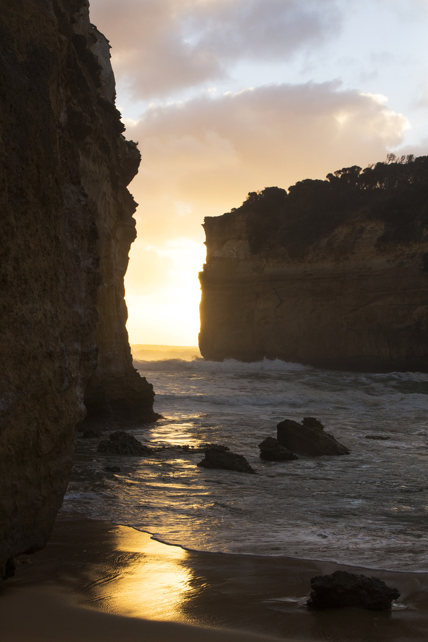 Canon EF 24-70mm F4L IS USM sample photo. Loch ard gorge photography