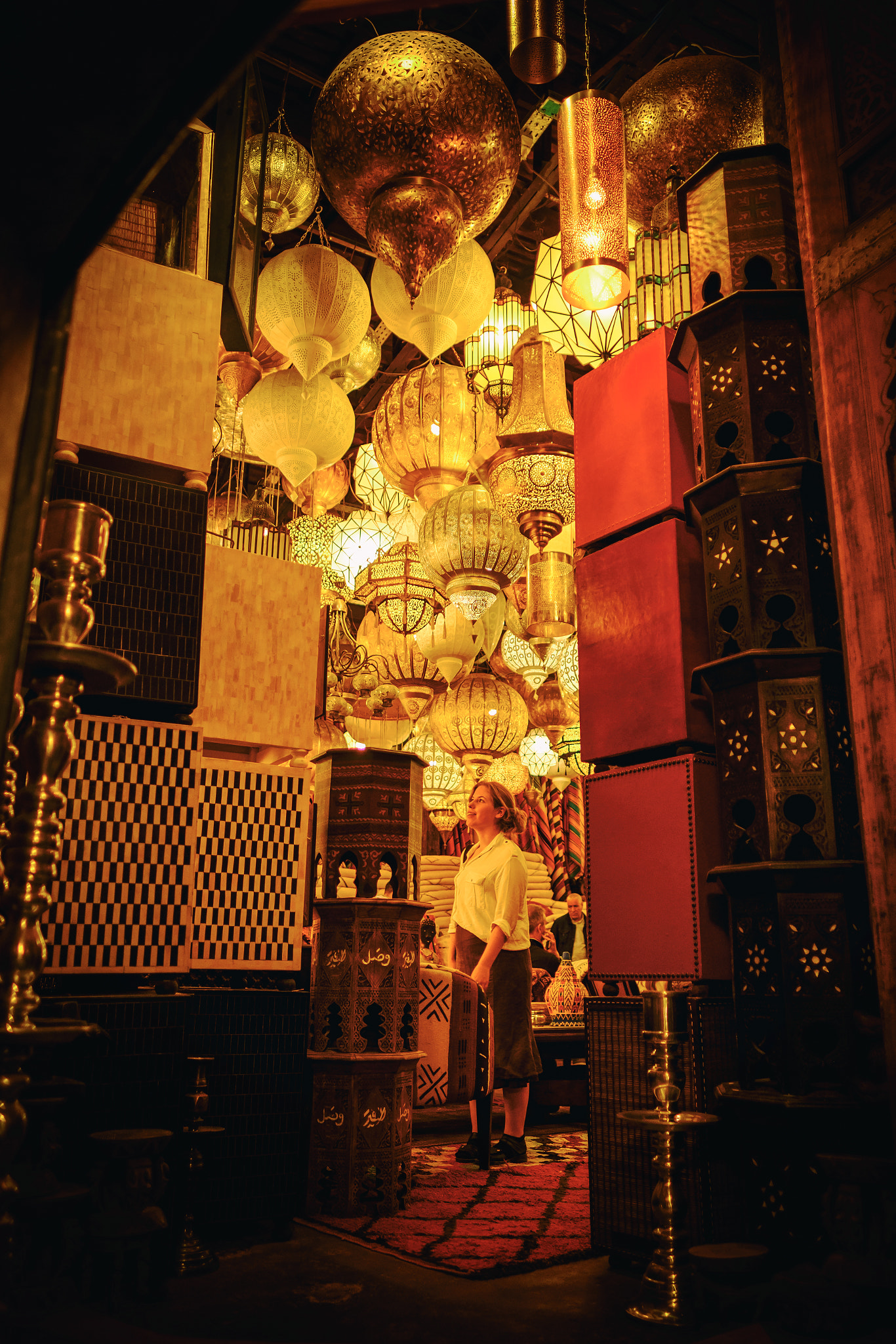 Fujifilm X-Pro2 + Fujifilm XF 16mm F1.4 R WR sample photo. Hidden store in marrakech photography