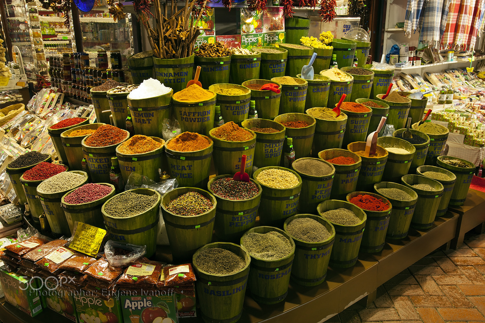 Canon EOS 5D Mark II + Canon EF 16-35mm F2.8L USM sample photo. Shop for spices in fethiye, turkey photography