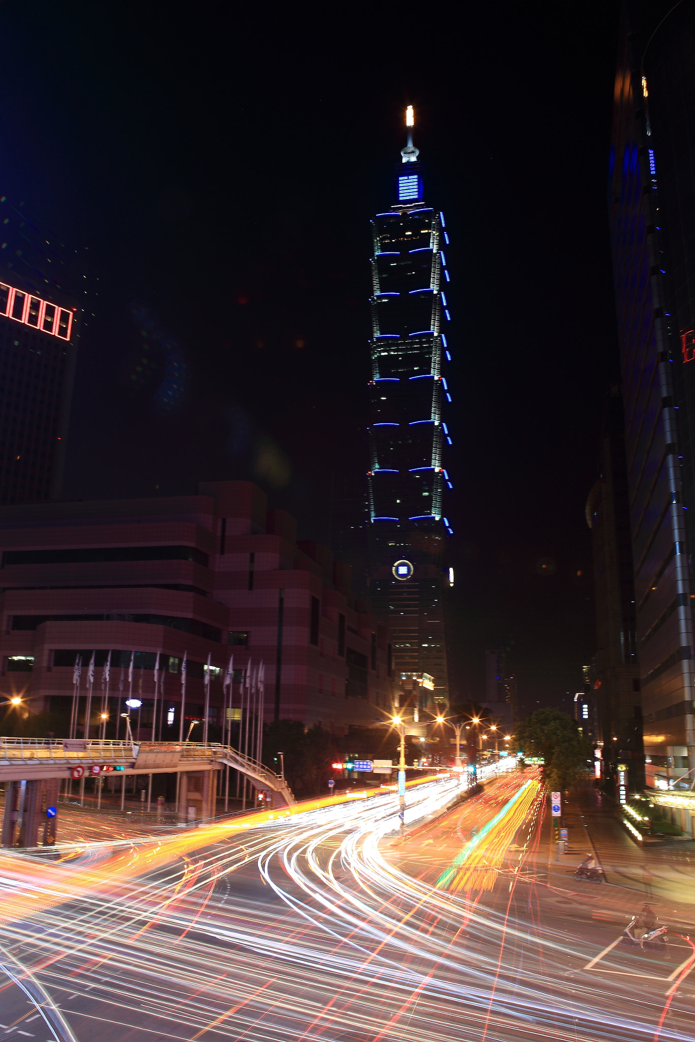 Canon EF 28-80mm f/2.8-4L sample photo