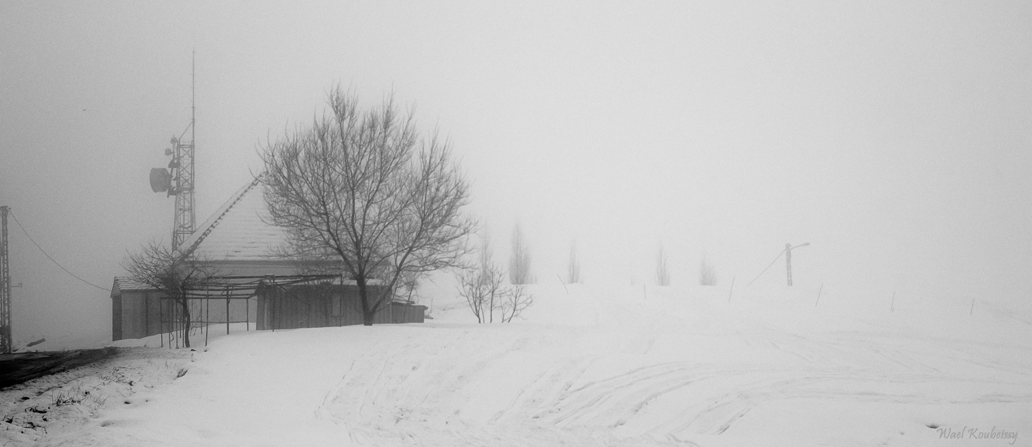 Nikon D5500 + Nikon AF Nikkor 50mm F1.8D sample photo. A house at the end of the world photography