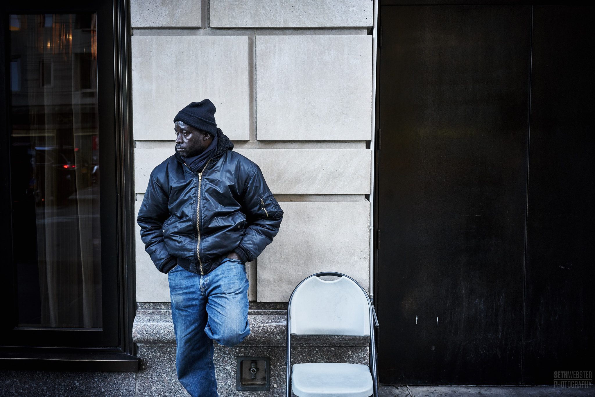 Sony a7R II + Sony Sonnar T* FE 35mm F2.8 ZA sample photo. Ny street vendor photography