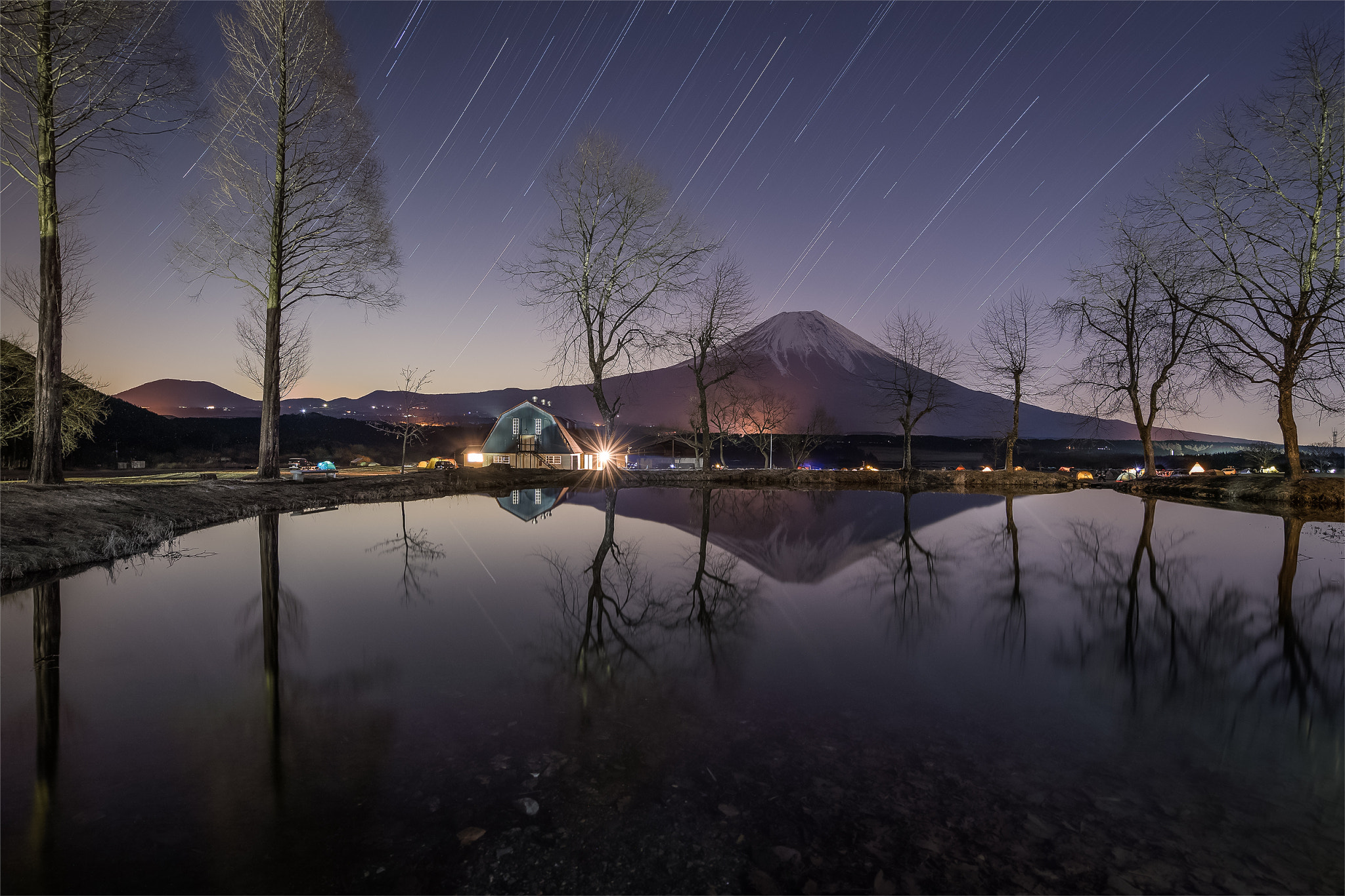 Canon EOS-1D X Mark II + Canon EF 11-24mm F4L USM sample photo. Mountain fuji and starry night in winter photography
