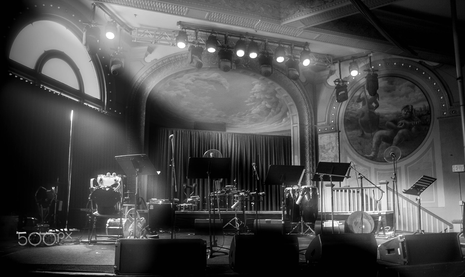 Canon EF-S 17-85mm F4-5.6 IS USM sample photo. Portland crystal ball room photography