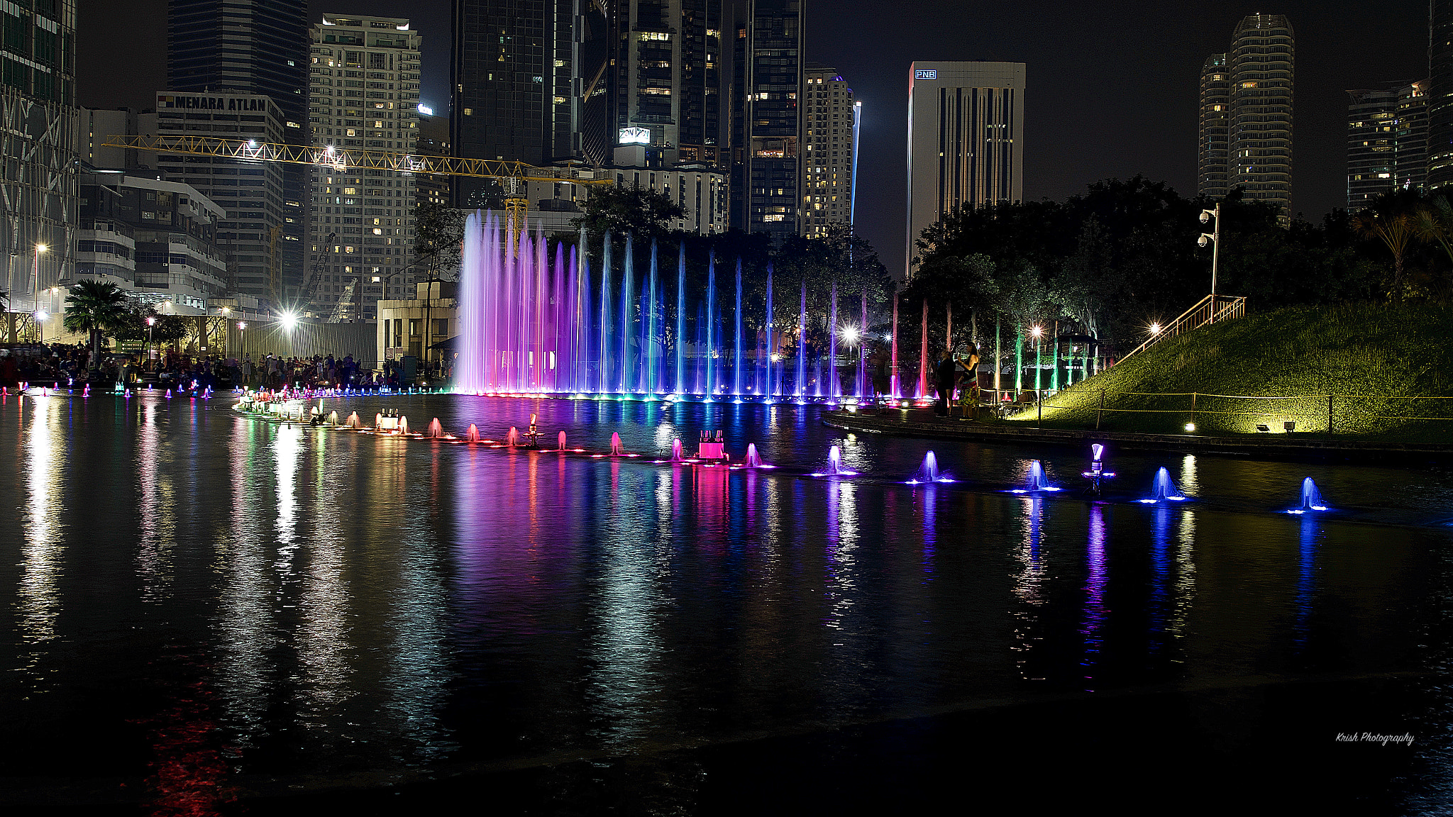 Sony a7R II + Sony Vario Tessar T* FE 24-70mm F4 ZA OSS sample photo. Klcc fountains ever colourful photography