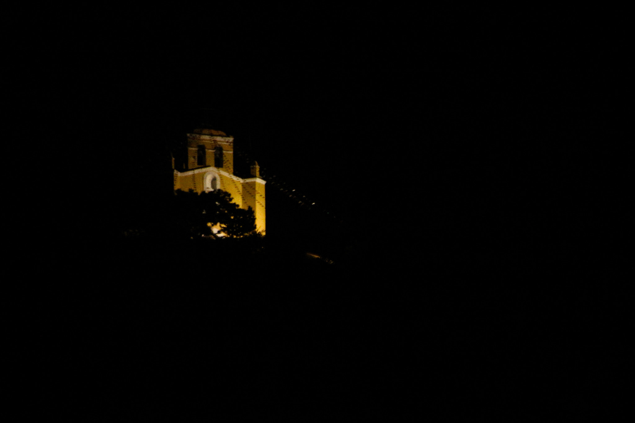 Sigma 18-250mm F3.5-6.3 DC OS HSM sample photo