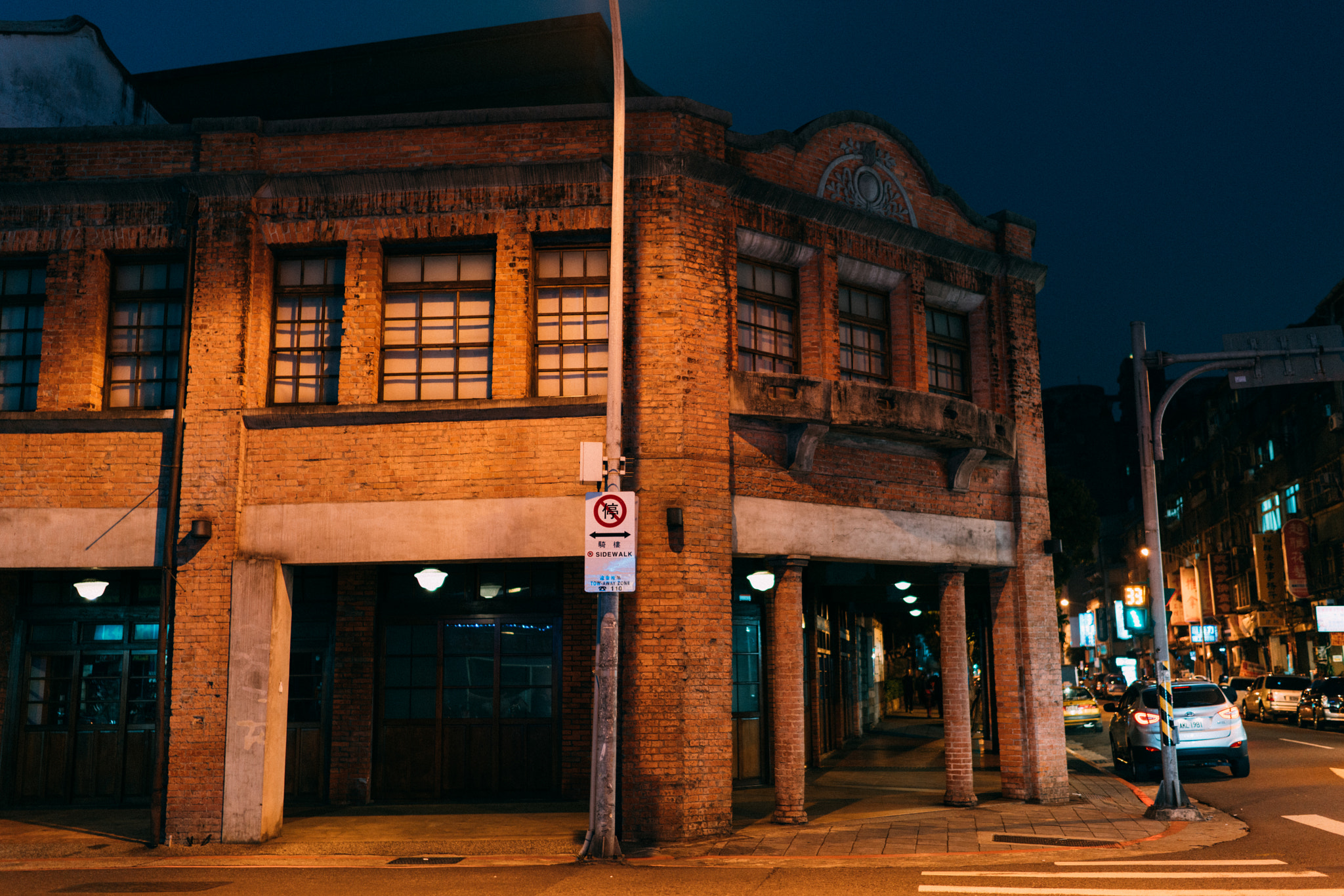 Sony a7R II + Sony Distagon T* FE 35mm F1.4 ZA sample photo