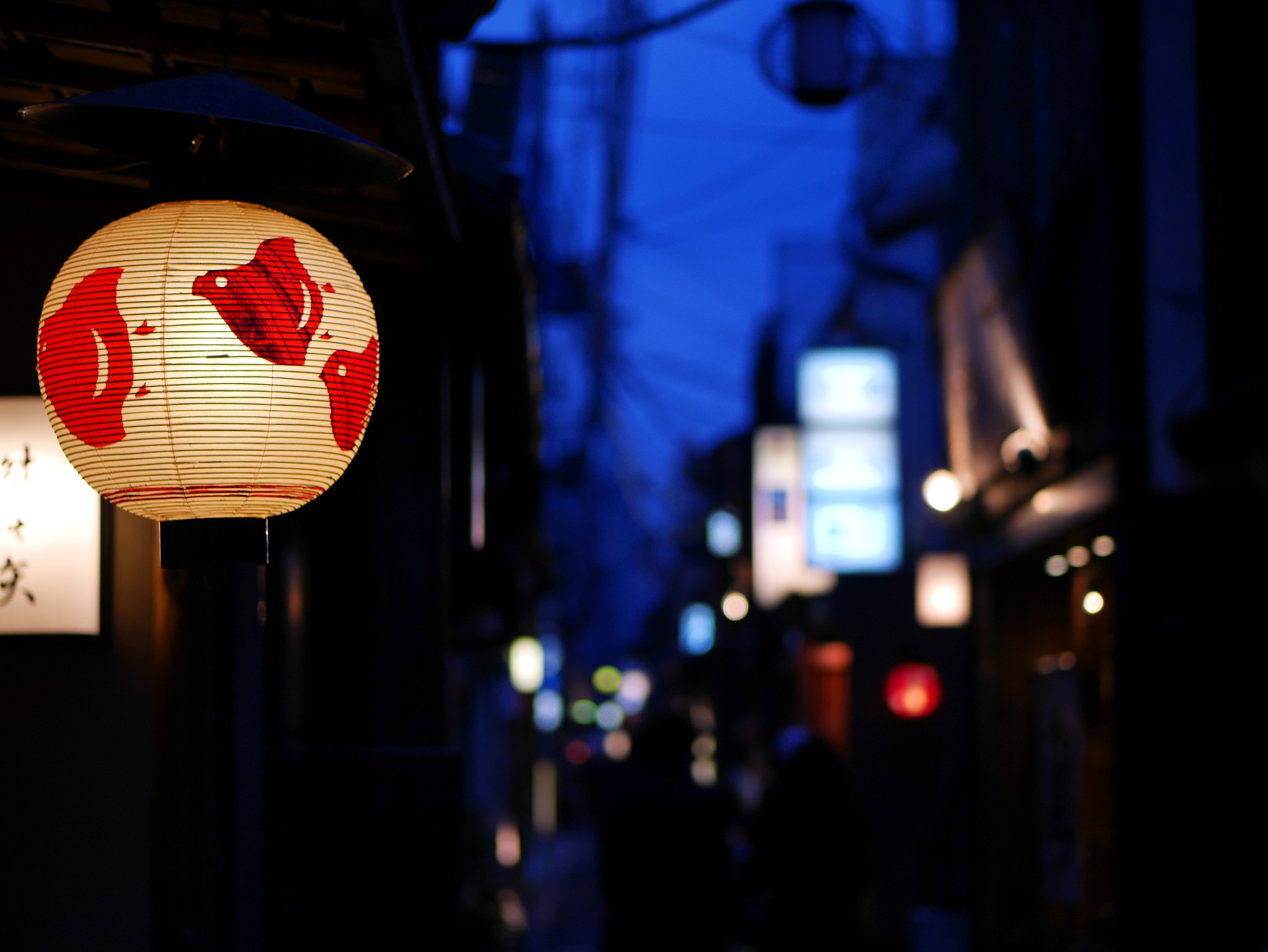 Panasonic DMC-GM1S + Panasonic Lumix G 42.5mm F1.7 ASPH Power OIS sample photo. Kyoto in twilight photography