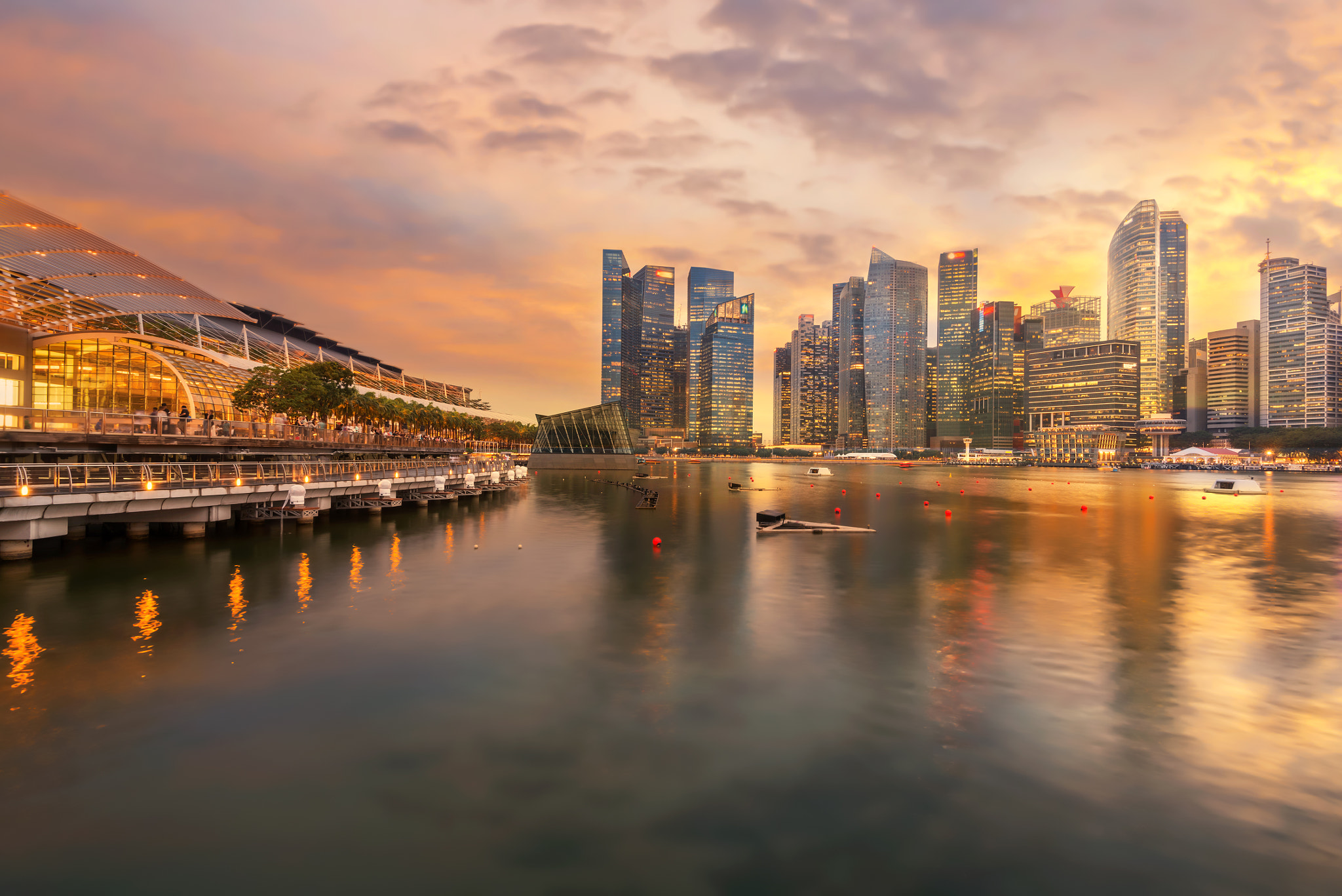 Nikon AF-S Nikkor 16-35mm F4G ED VR sample photo. Singapore city photography
