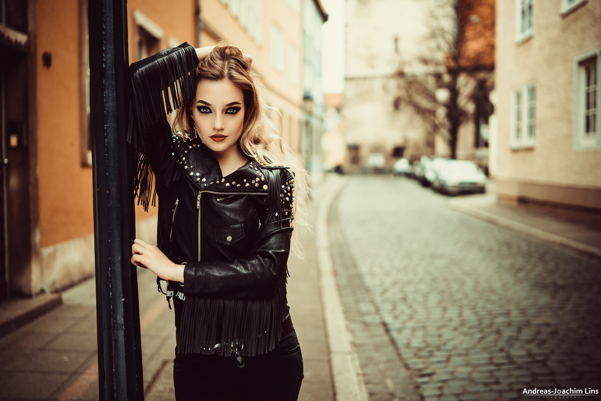 Sony a7R II + Sony Distagon T* FE 35mm F1.4 ZA sample photo. Alternative photography