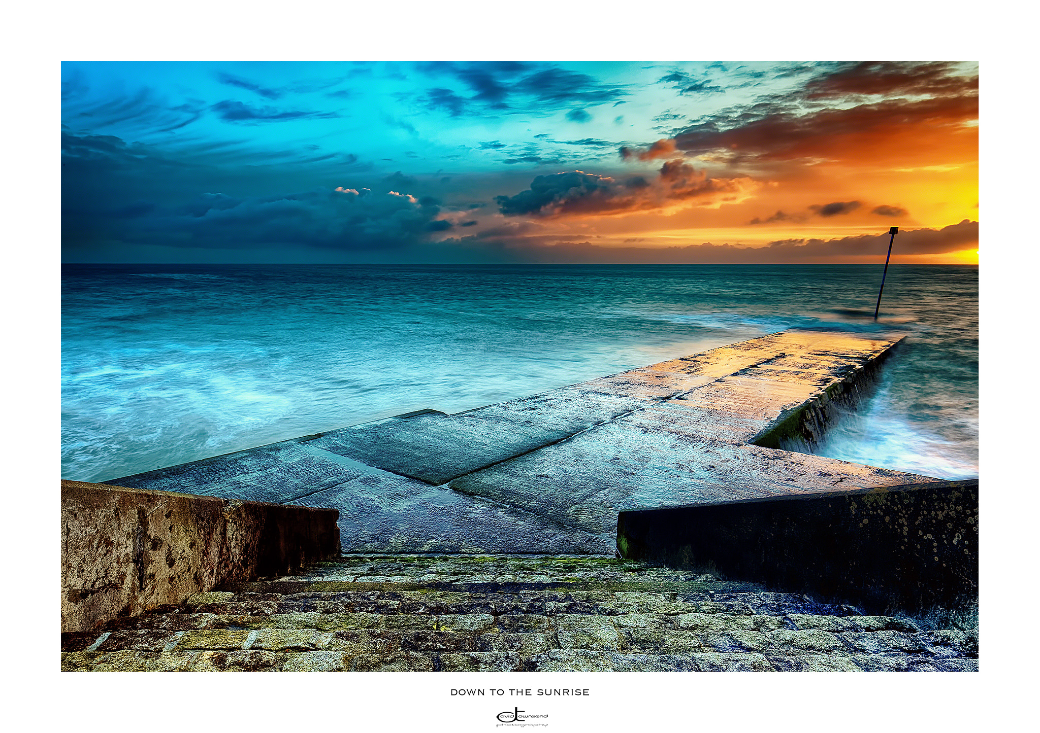 Canon EF 16-35mm F4L IS USM sample photo. Down to the sunrise photography