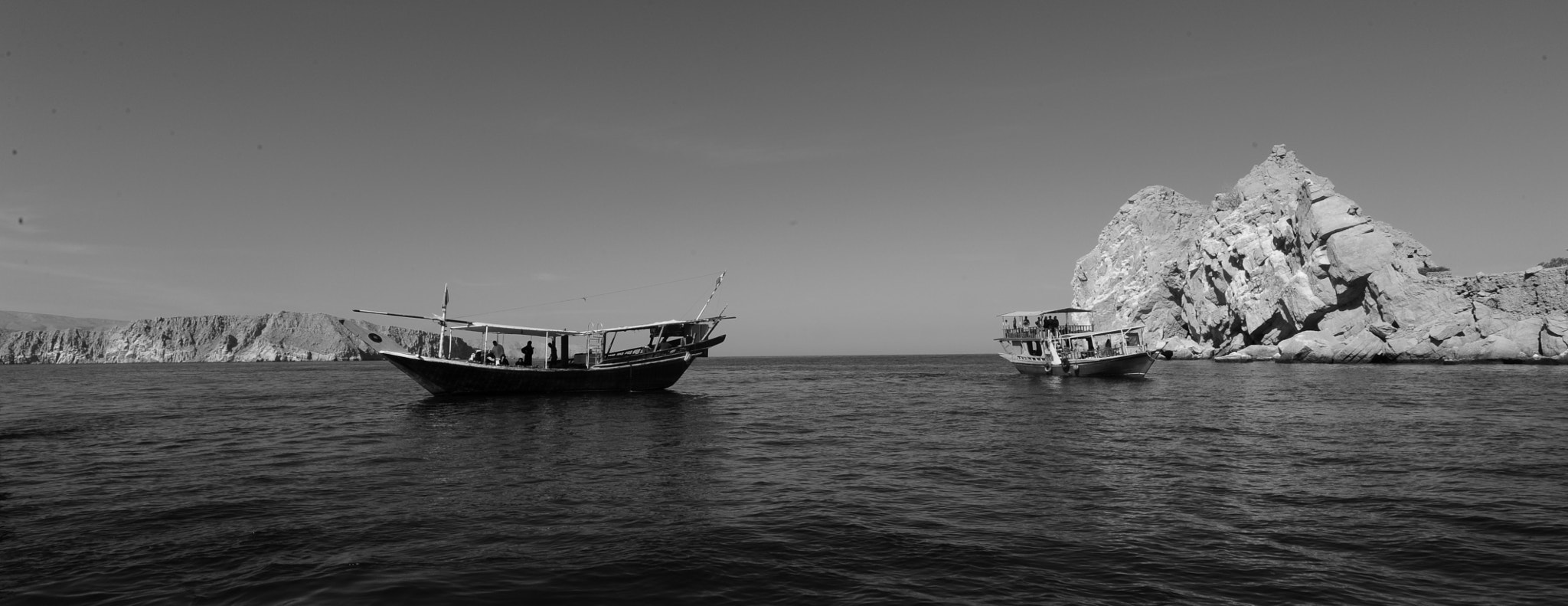 Nikon AF-S Nikkor 14-24mm F2.8G ED sample photo. The dhow (traditional boats in gulf) cruise photography