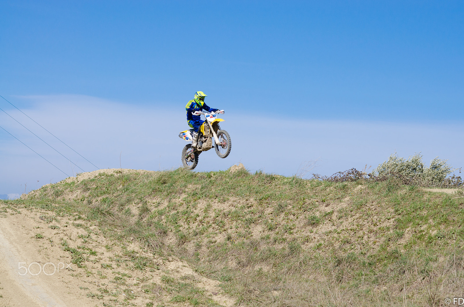 Sigma 70-300mm F4-5.6 APO DG Macro sample photo. Motocross1 photography