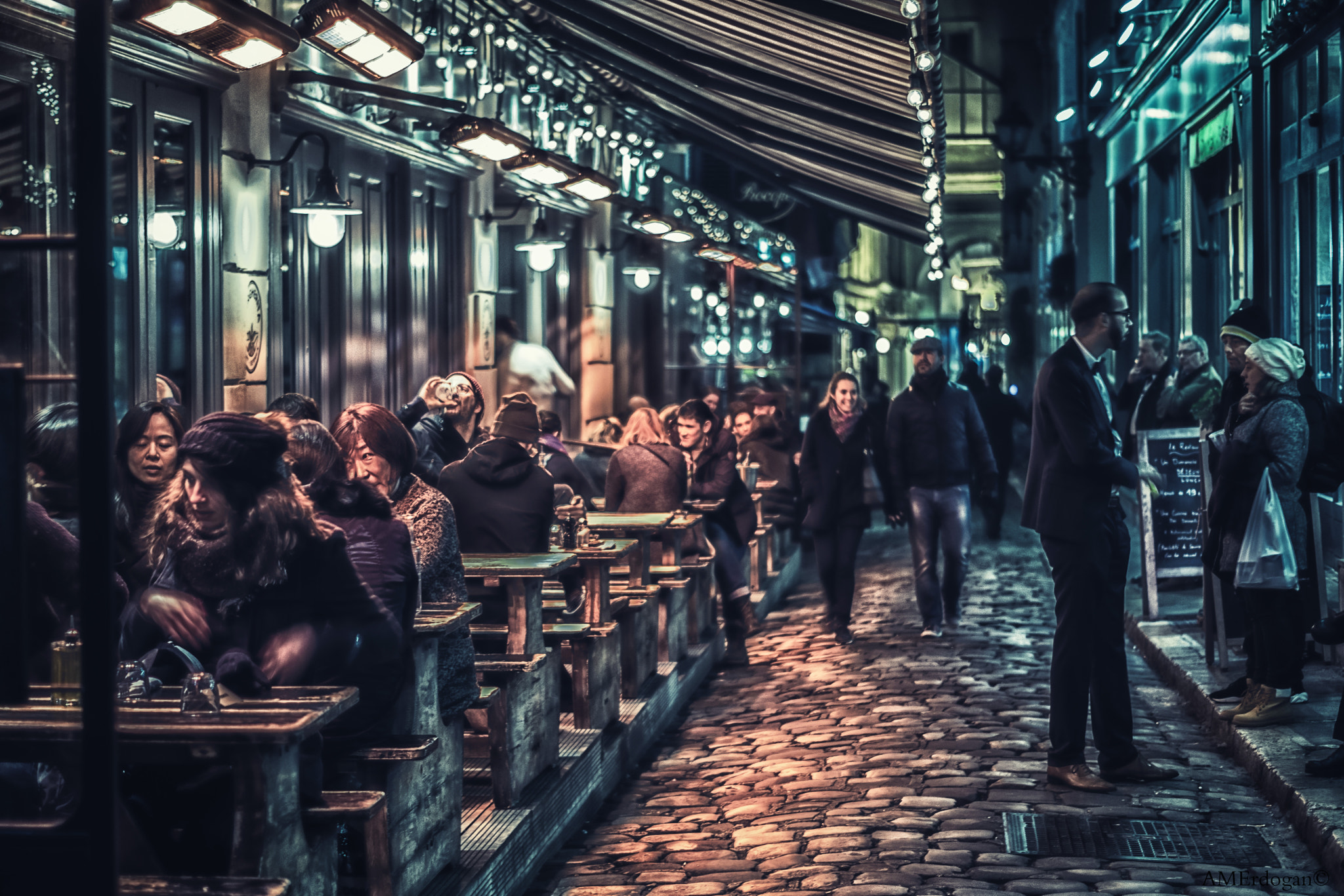 Pentax K-3 II + Pentax smc DA 50mm F1.8 sample photo. Saturday night paris photography