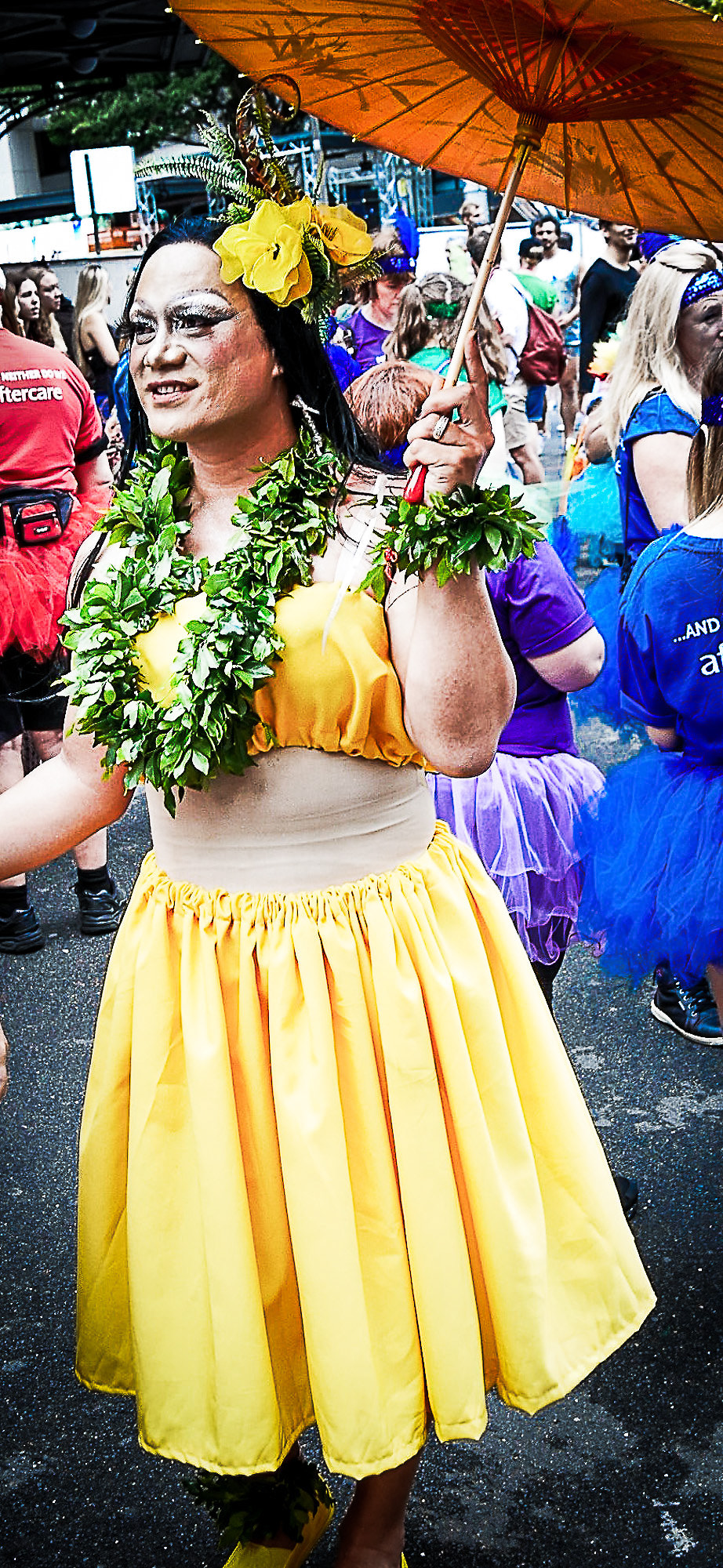 Panasonic Lumix DMC-GX7 sample photo. Mardi gras entrant photography