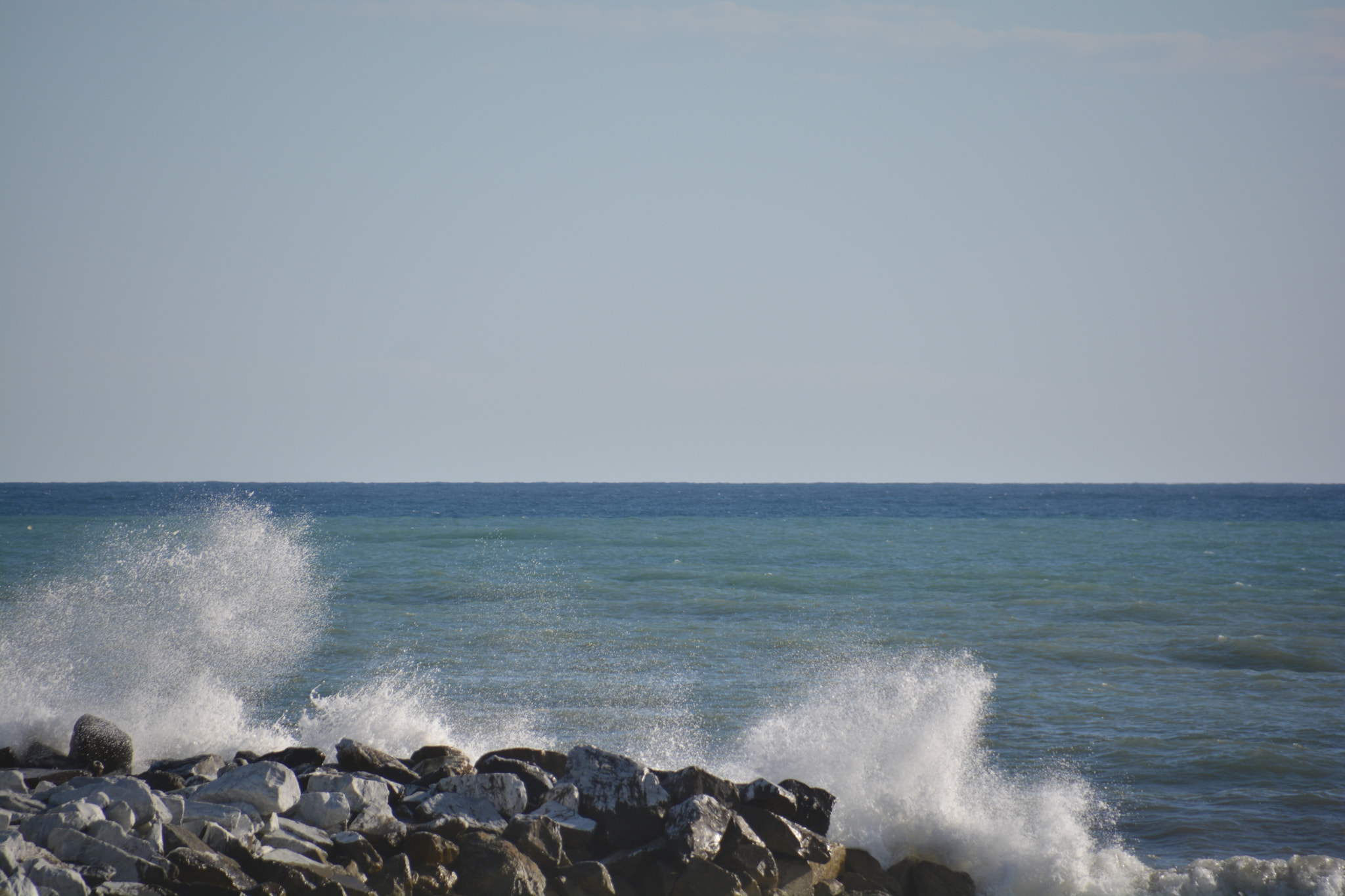 Sigma 18-250mm F3.5-6.3 DC Macro OS HSM sample photo. Water photography