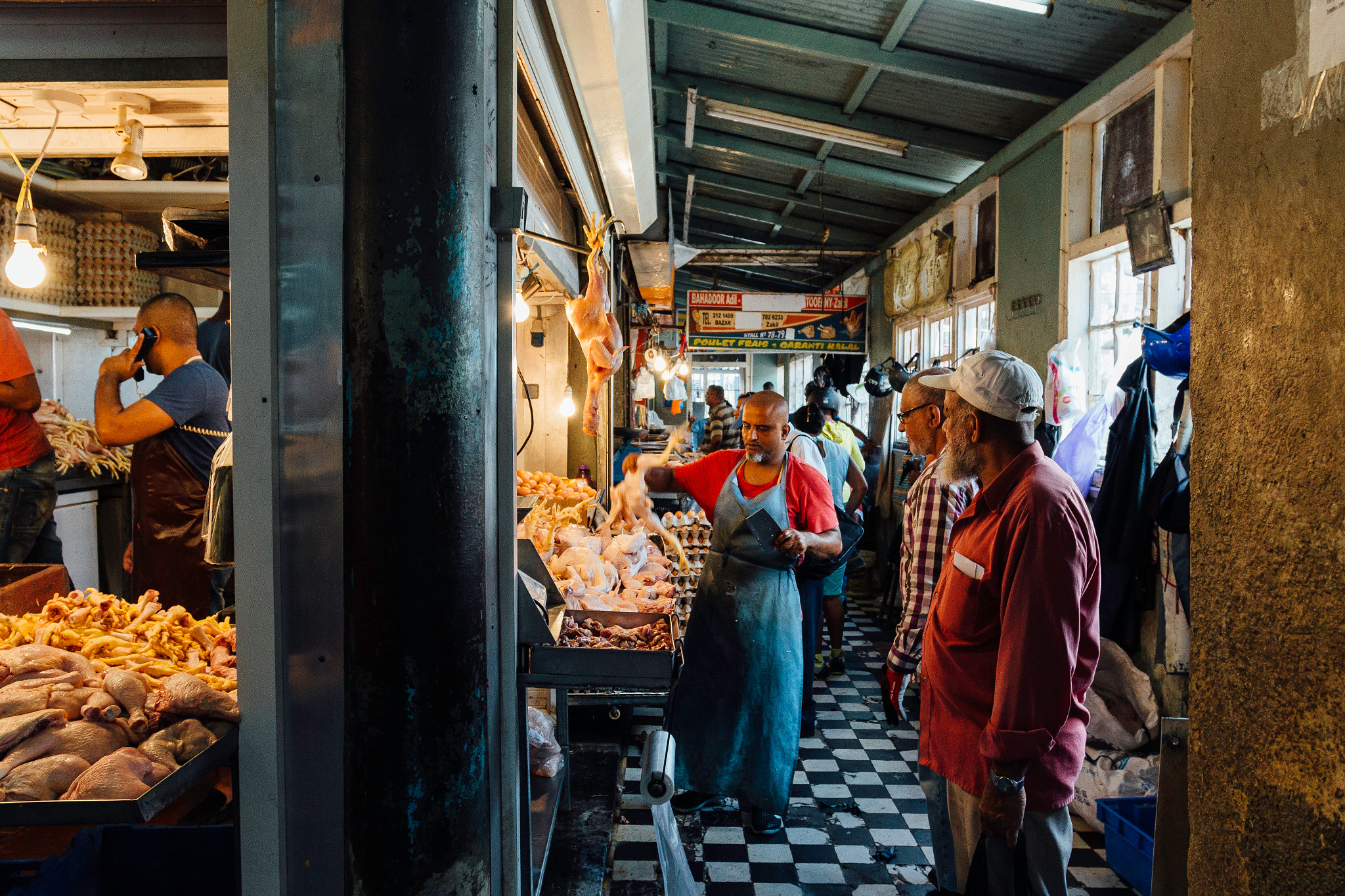 Canon EOS 70D + Canon EF 17-40mm F4L USM sample photo. The butcher photography