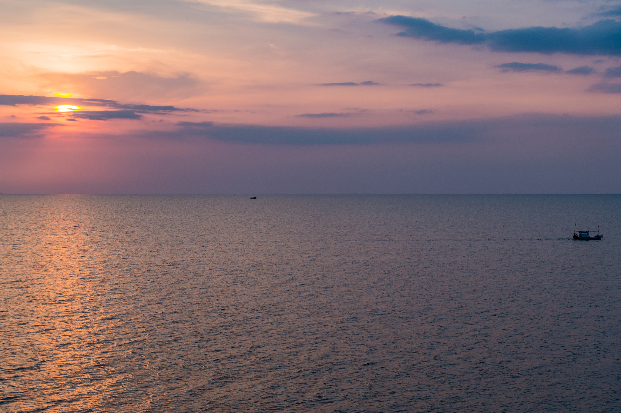 Sony DT 18-135mm F3.5-5.6 SAM sample photo. Beautiful view from sunset point near koh samed island photography
