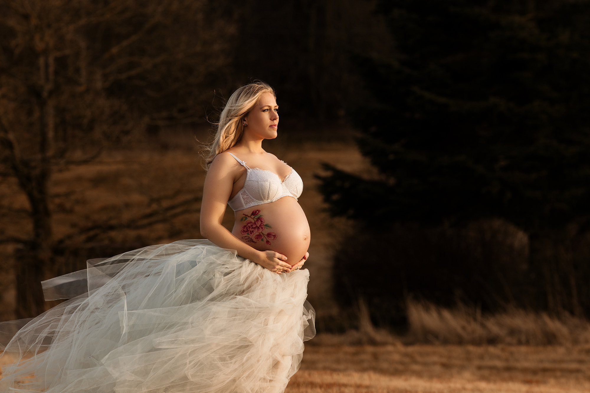 Canon EOS 5DS + Canon EF 300mm F4L IS USM sample photo. Pregnant photography