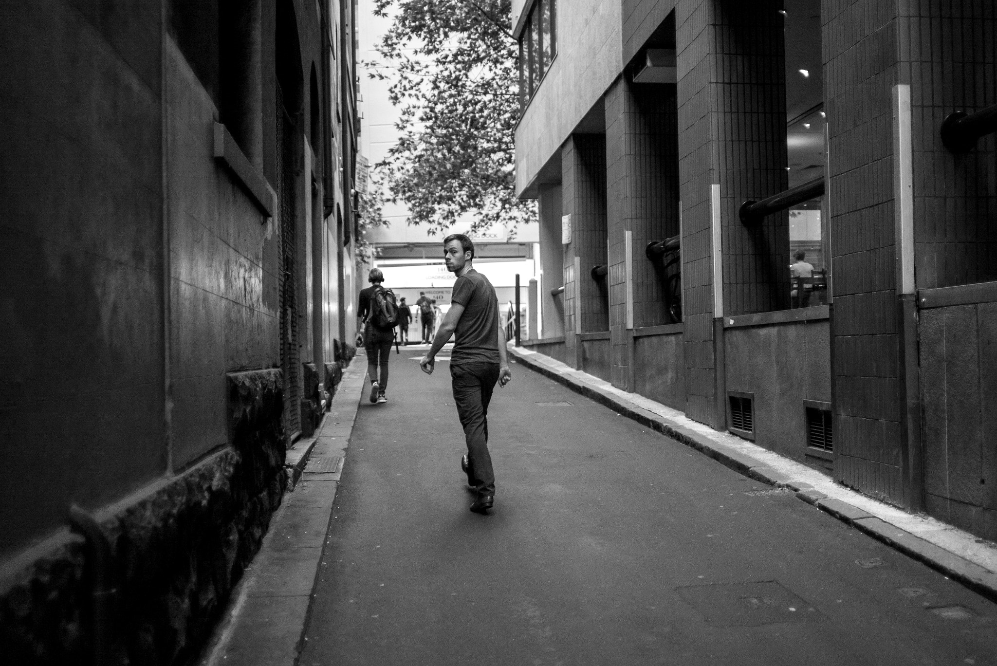 Summicron-M 1:2/35 sample photo. Follow photography