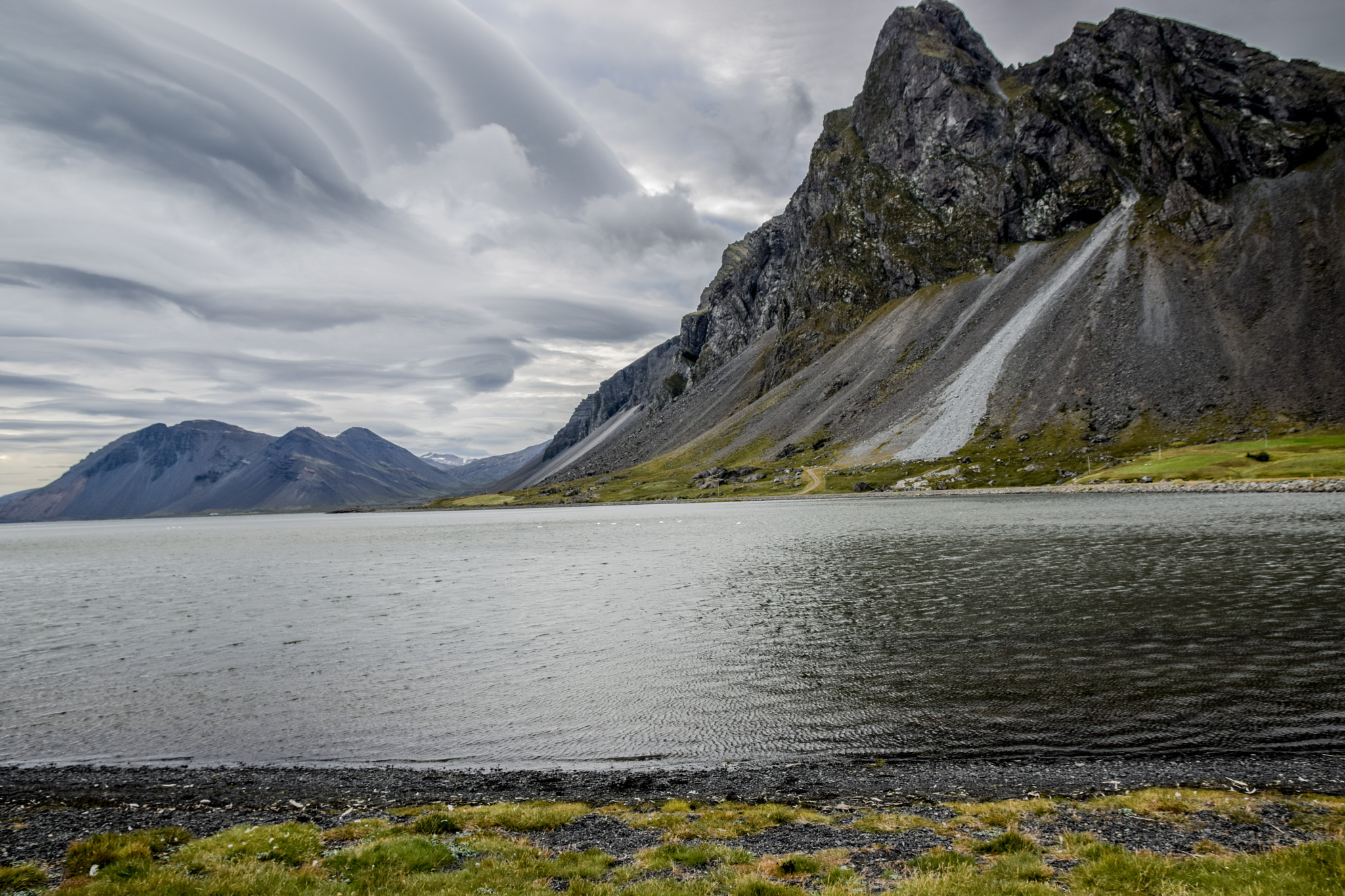 Nikon D5300 + Sigma 17-70mm F2.8-4 DC Macro OS HSM | C sample photo. Somewhere in iceland photography