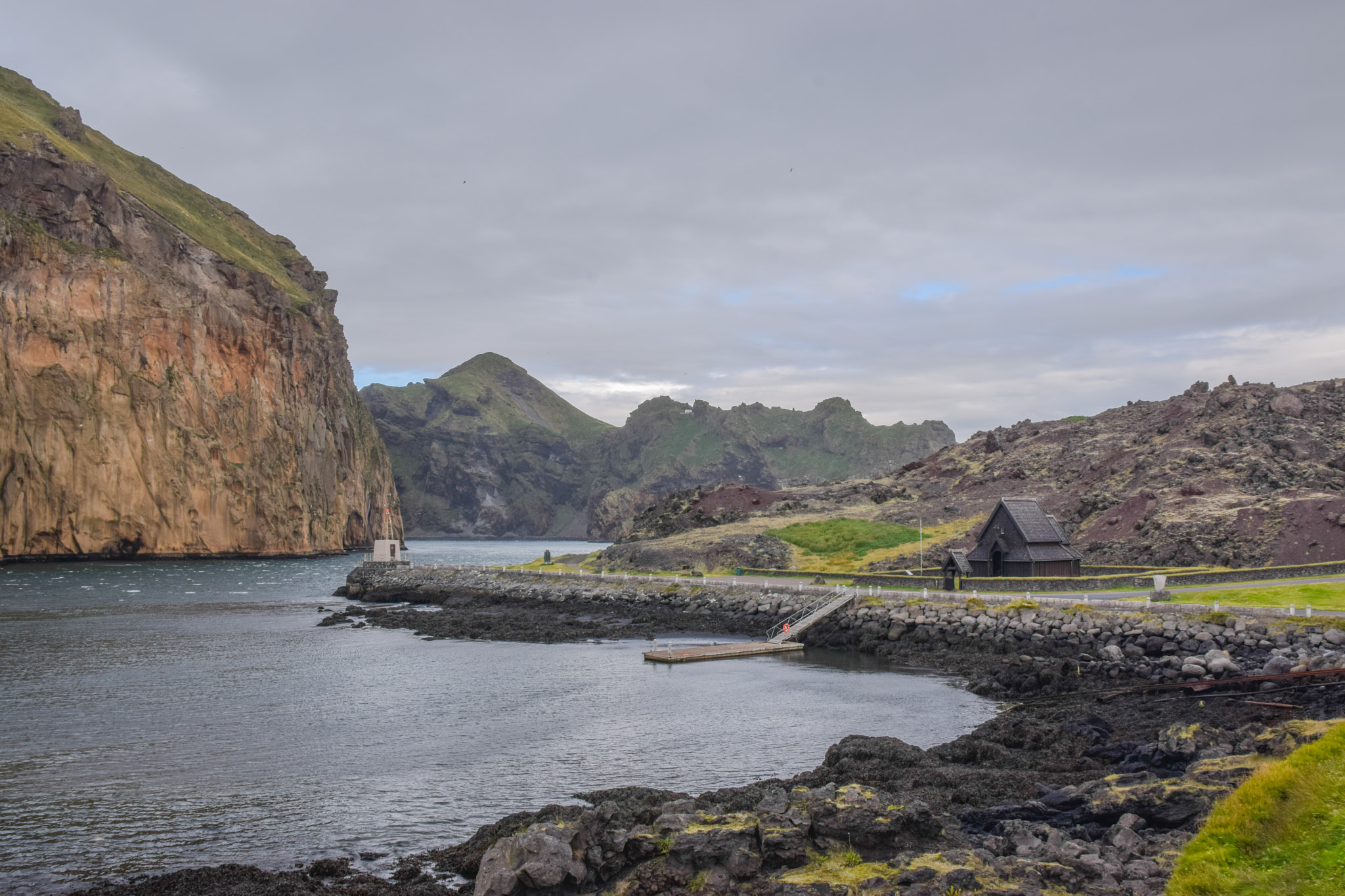 Sigma 17-70mm F2.8-4 DC Macro OS HSM | C sample photo. Vestmannaeyjar photography