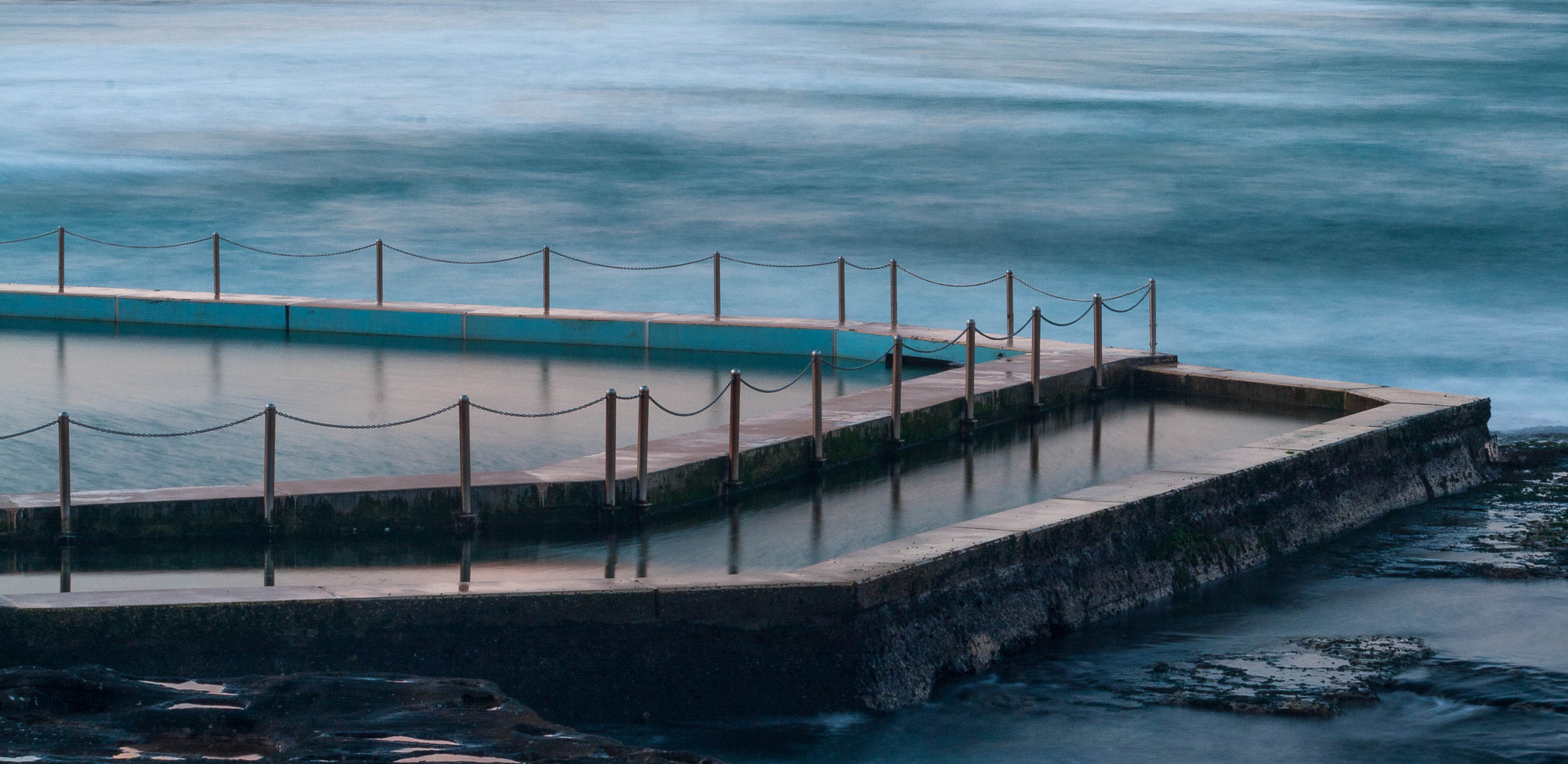 Canon EF-S 55-250mm F4-5.6 IS sample photo. Curl curl rock pool photography