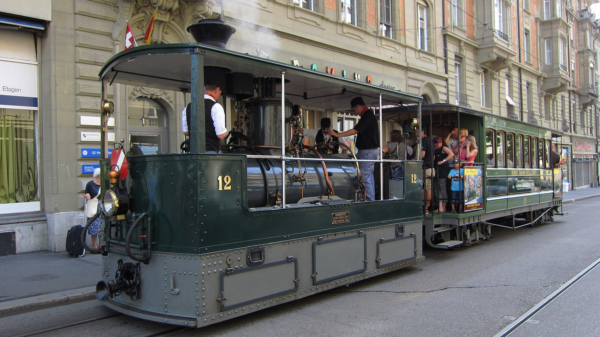 Canon PowerShot SD4000 IS (IXUS 300 HS / IXY 30S) sample photo. Steam tramway bern 2011 photography