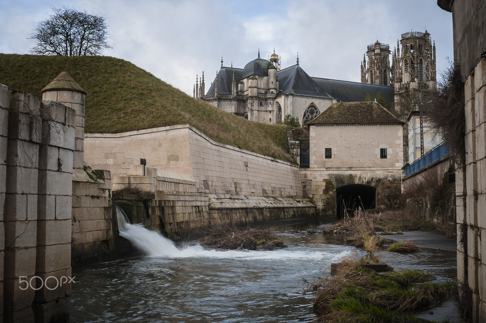 Nikon D300S + Sigma 28-105mm F2.8-4 Aspherical sample photo. The vauban ramparts and the saint-etienne cathedral of toul photography