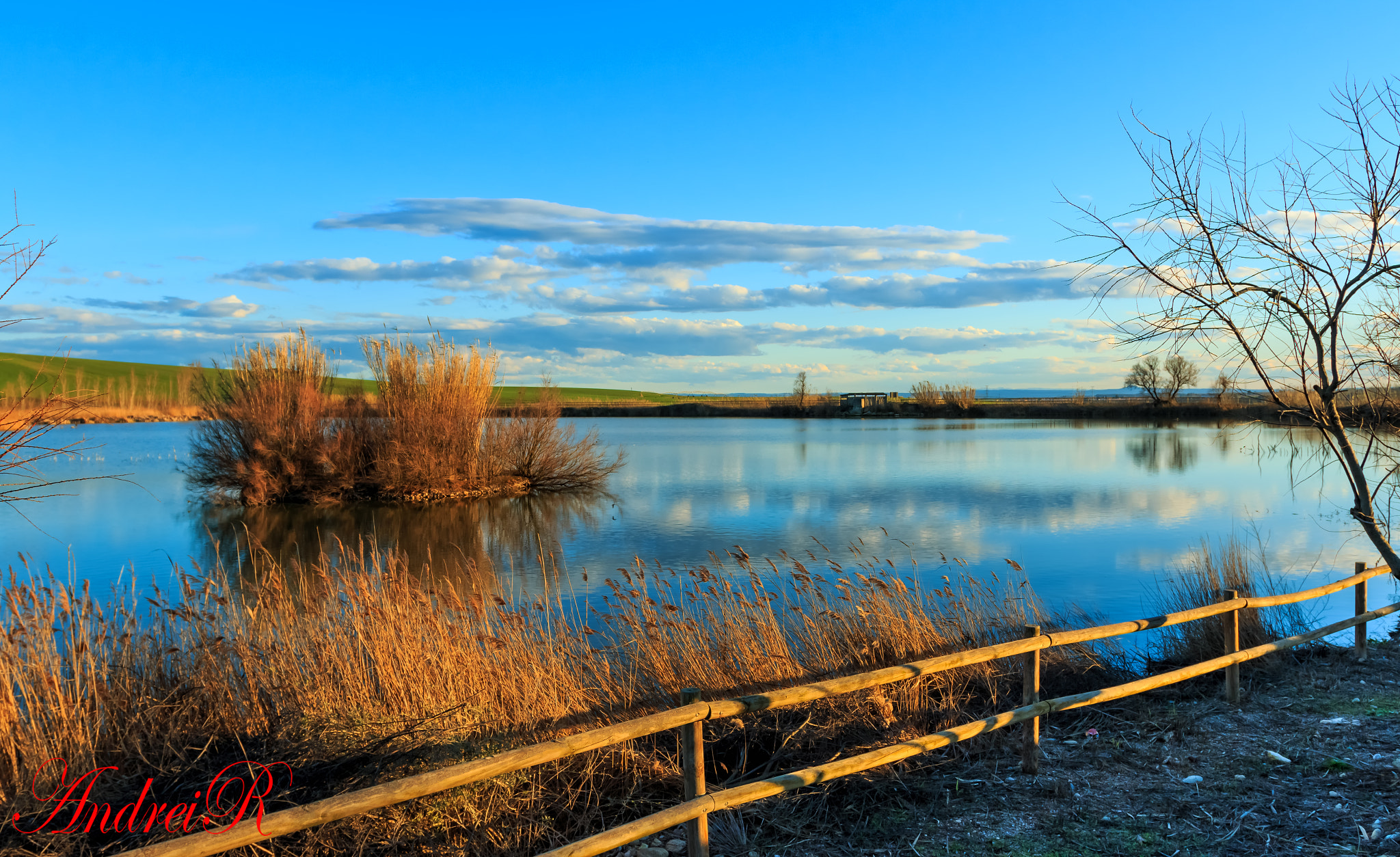 Canon EOS 70D + Canon EF 17-40mm F4L USM sample photo. Lake and the sky photography