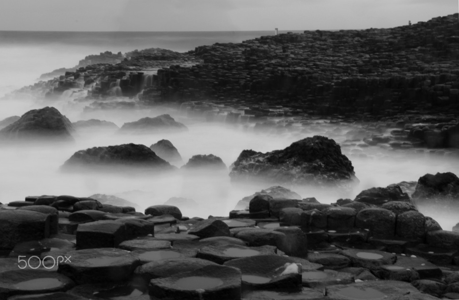 18.0 - 200.0 mm sample photo. Giant's causeway cold and wet in february 2017 photography