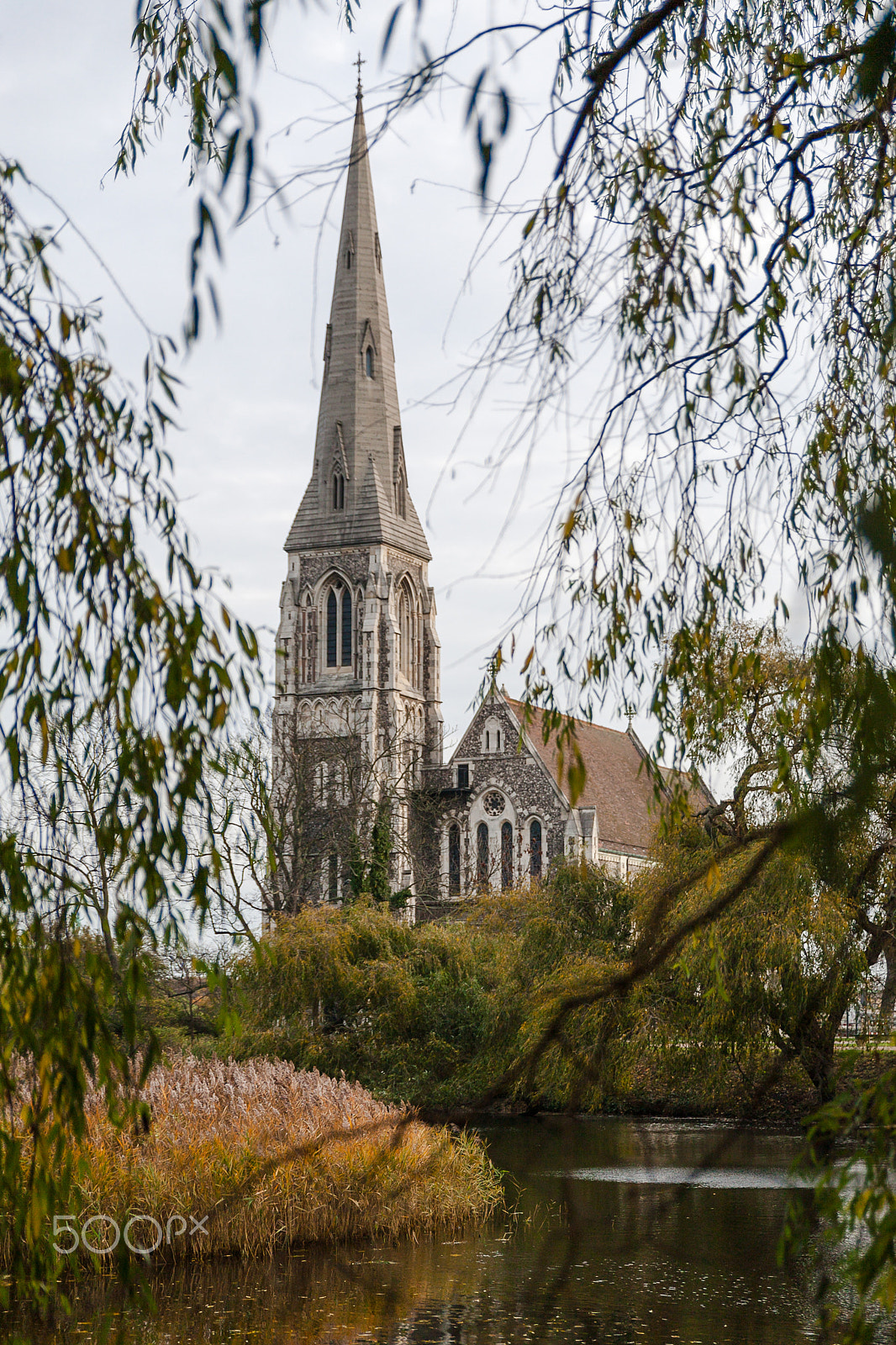 Canon 24.0-70.0 mm sample photo. St. alban's church photography