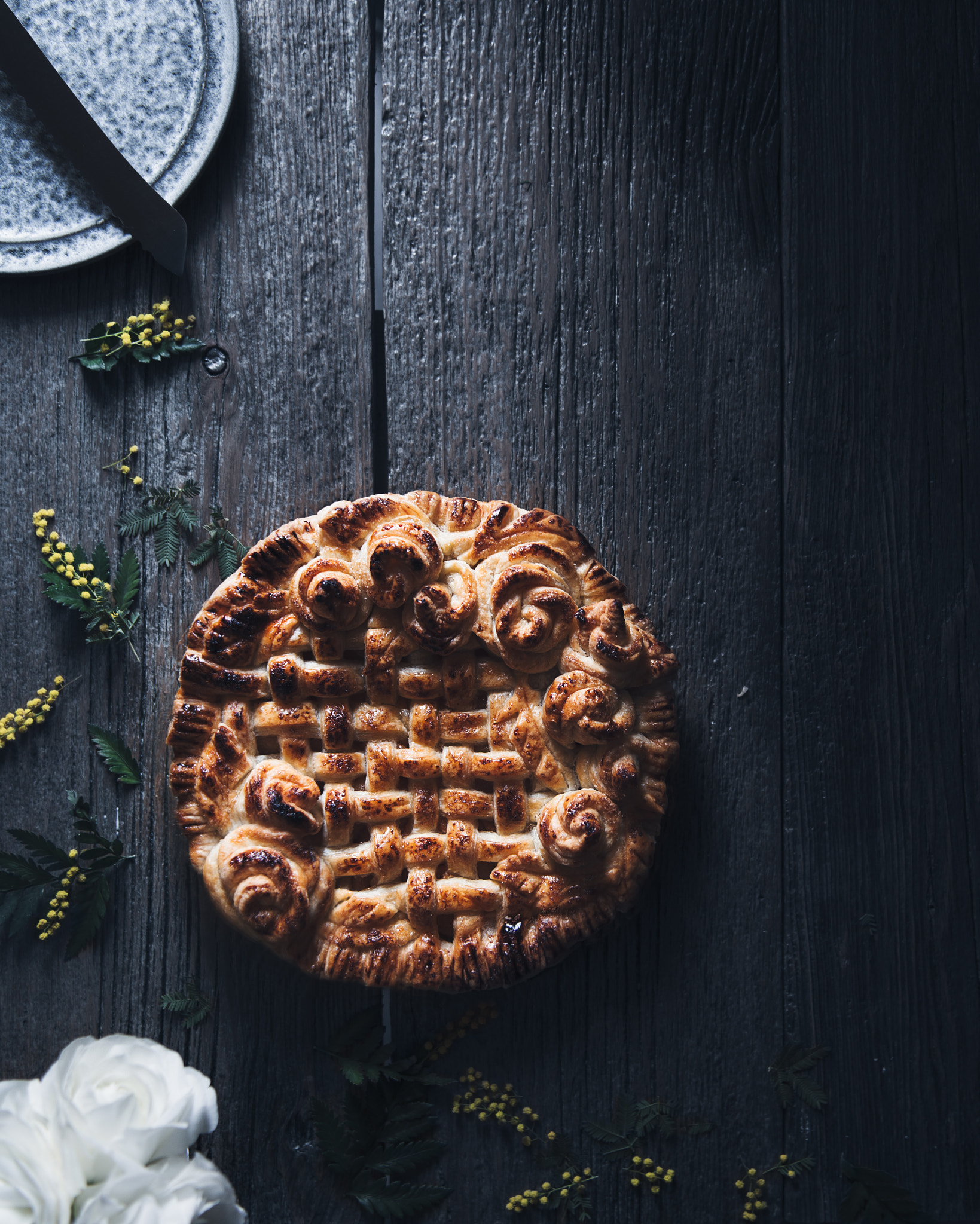 Nikon AF-S Nikkor 24-70mm F2.8E ED VR sample photo. Apple pie. photography