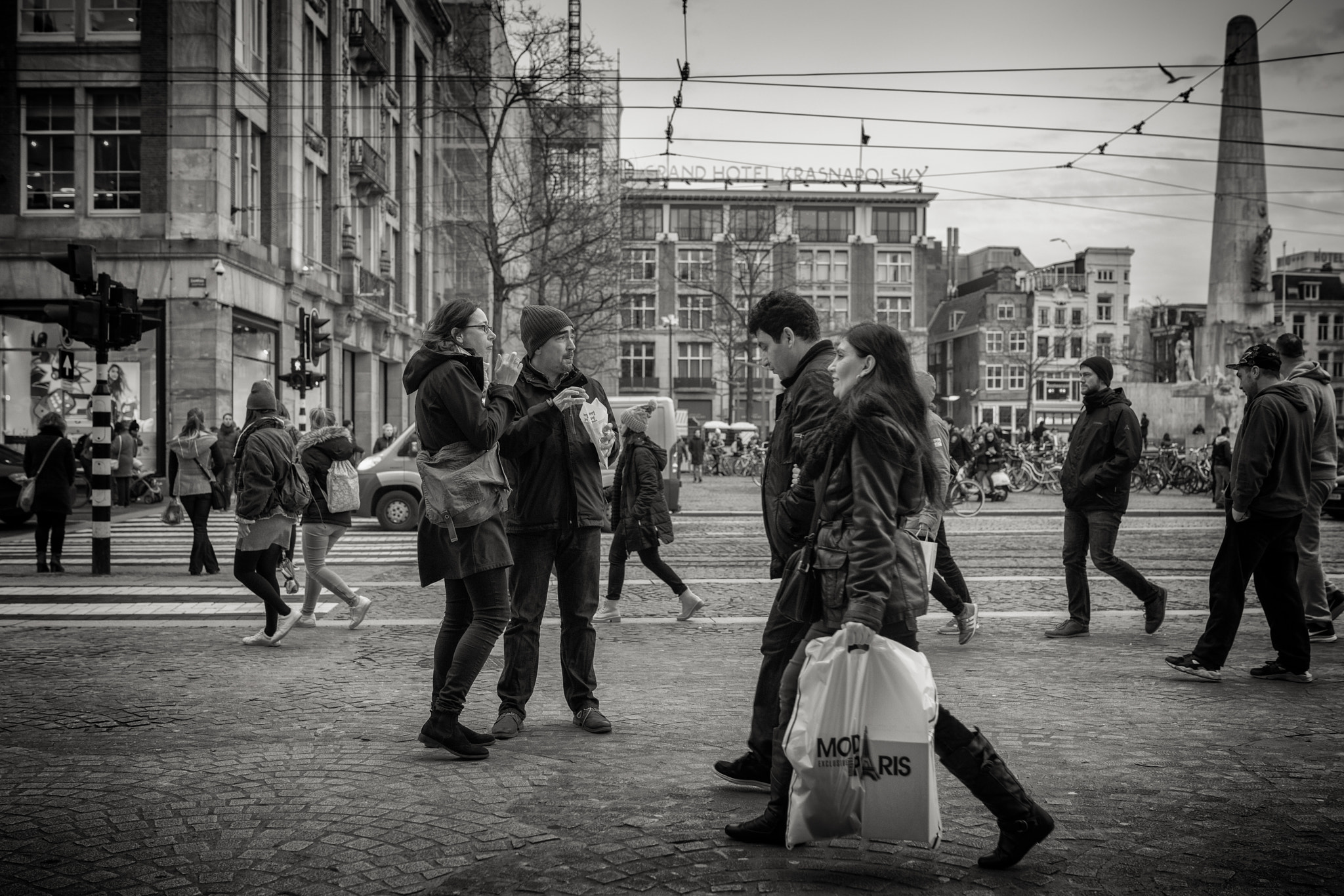 35mm F2.0 sample photo. Diner in amsterdam photography