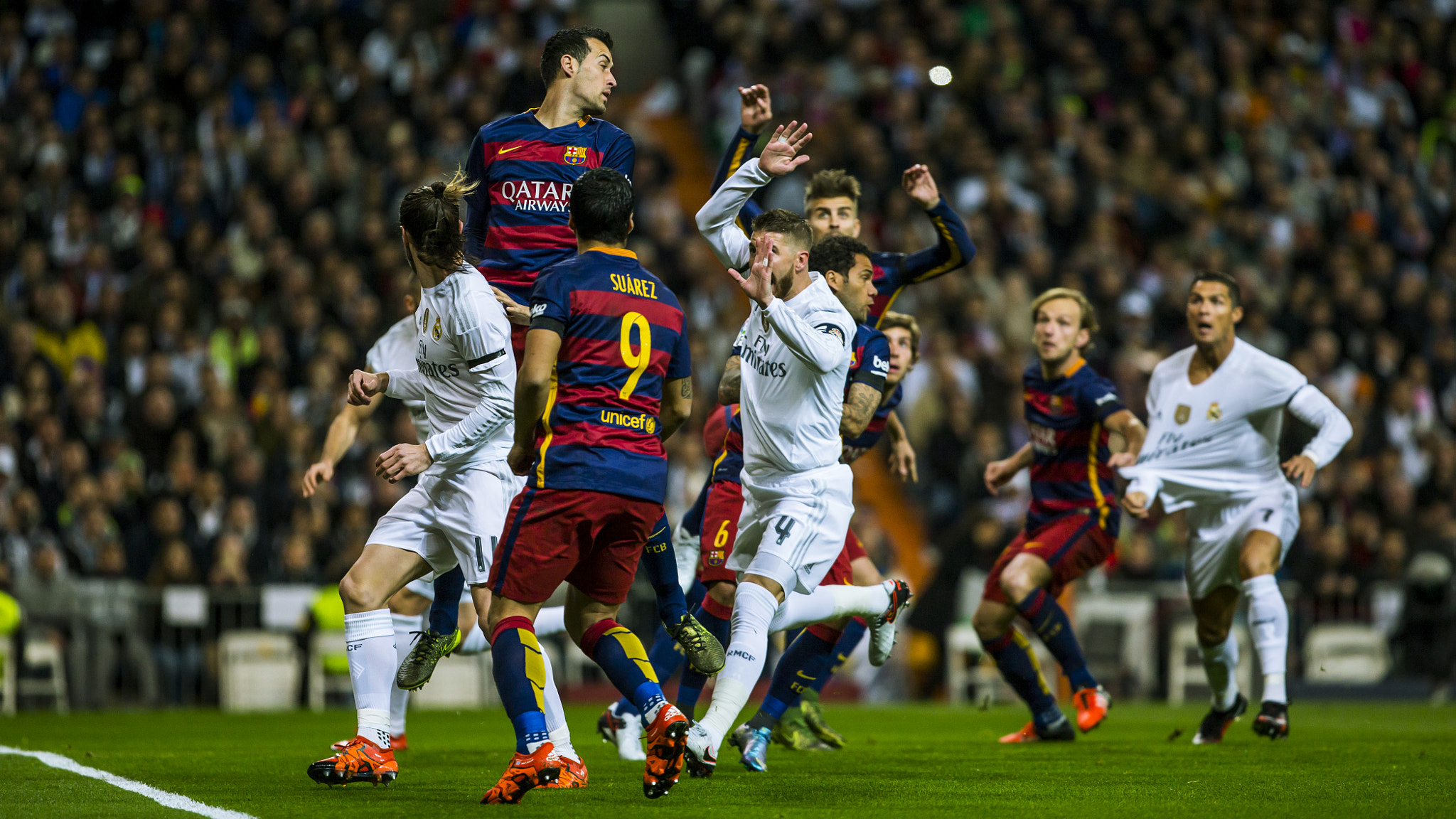 Canon EF 300mm F2.8L IS II USM sample photo. El clasico november 2015 photography