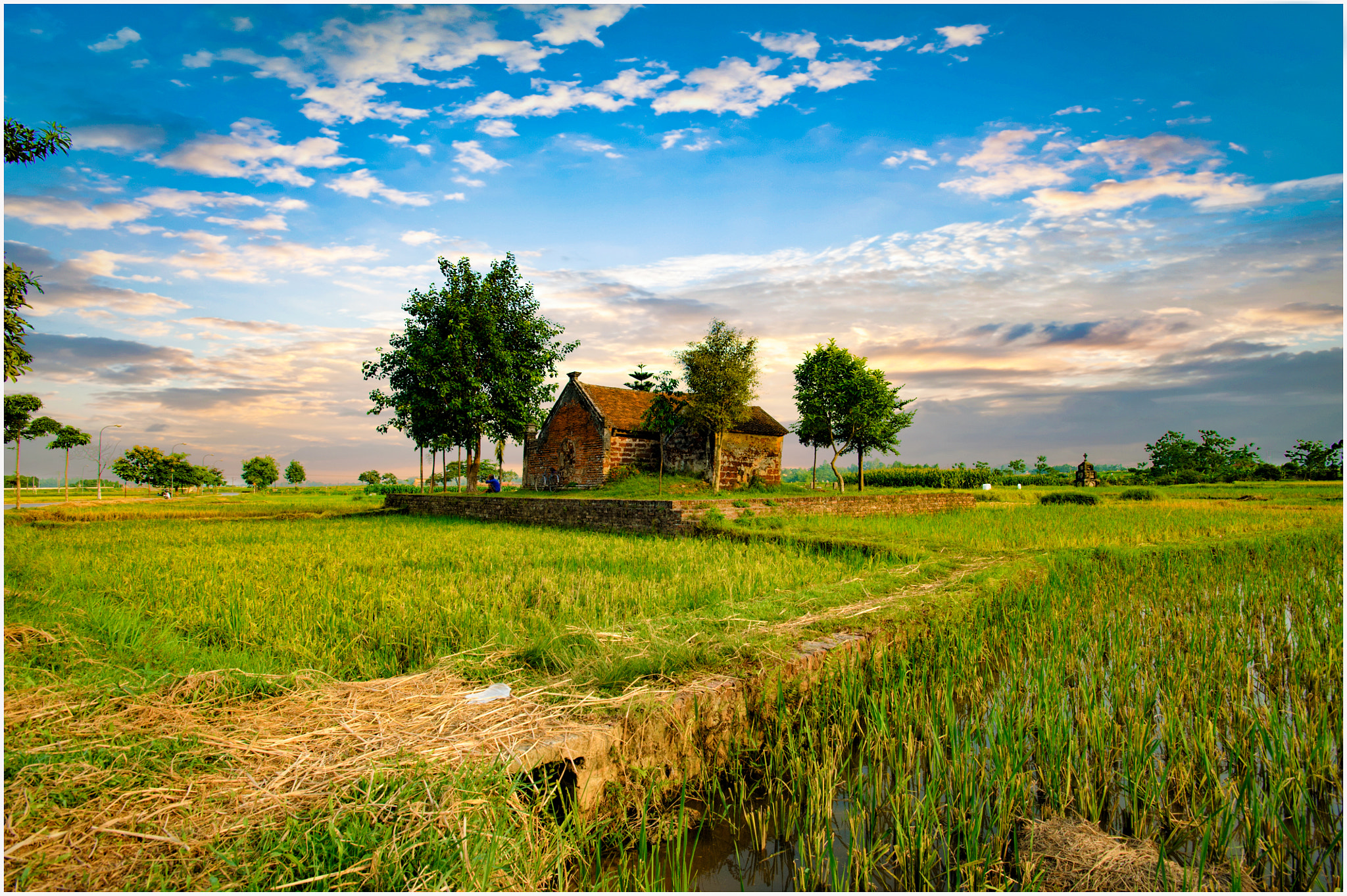 Nikon AF-S Nikkor 17-35mm F2.8D ED-IF sample photo. Duong lam photography