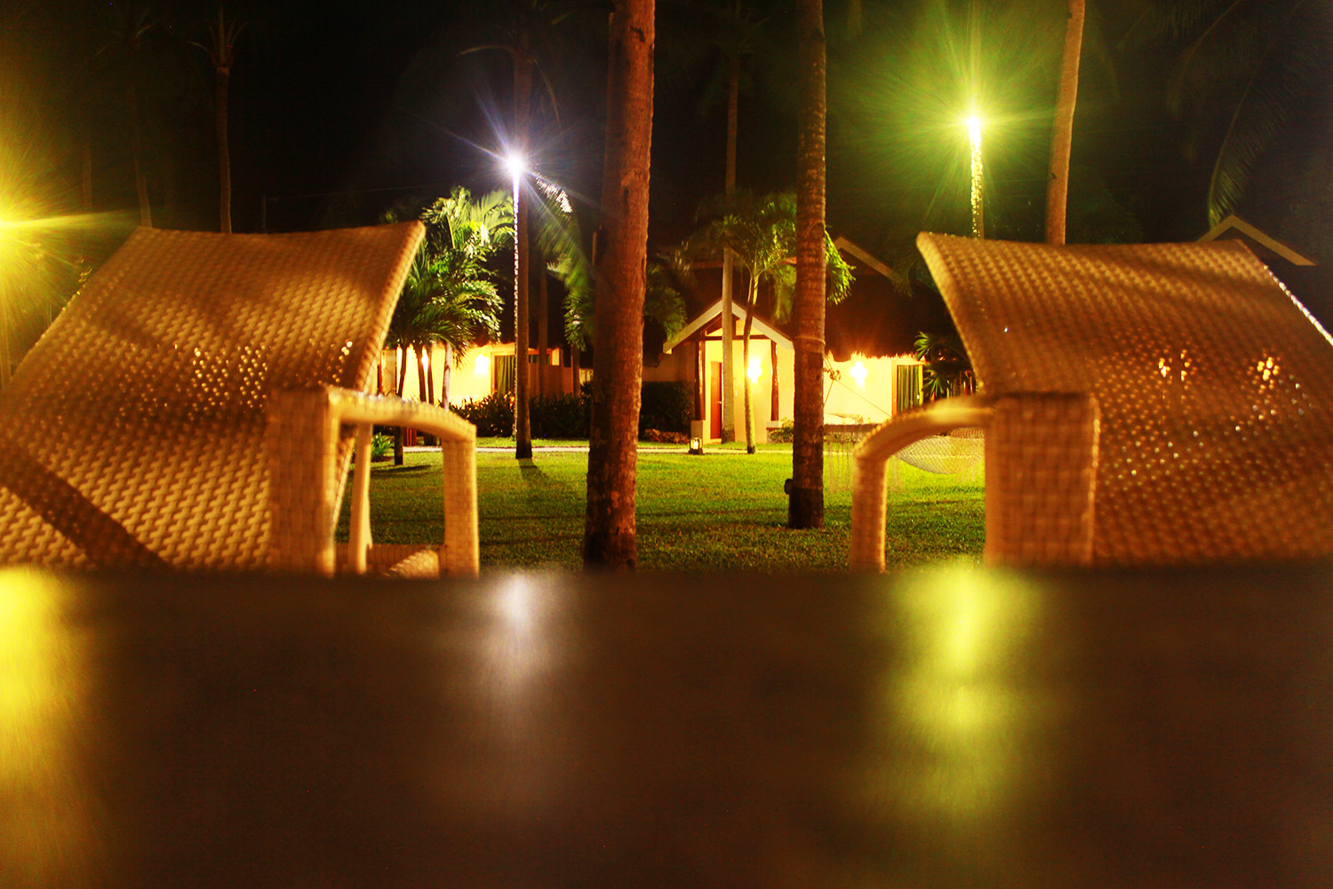 Canon EF-S 18-55mm F3.5-5.6 IS sample photo. Watching the stars above by the pool. photography