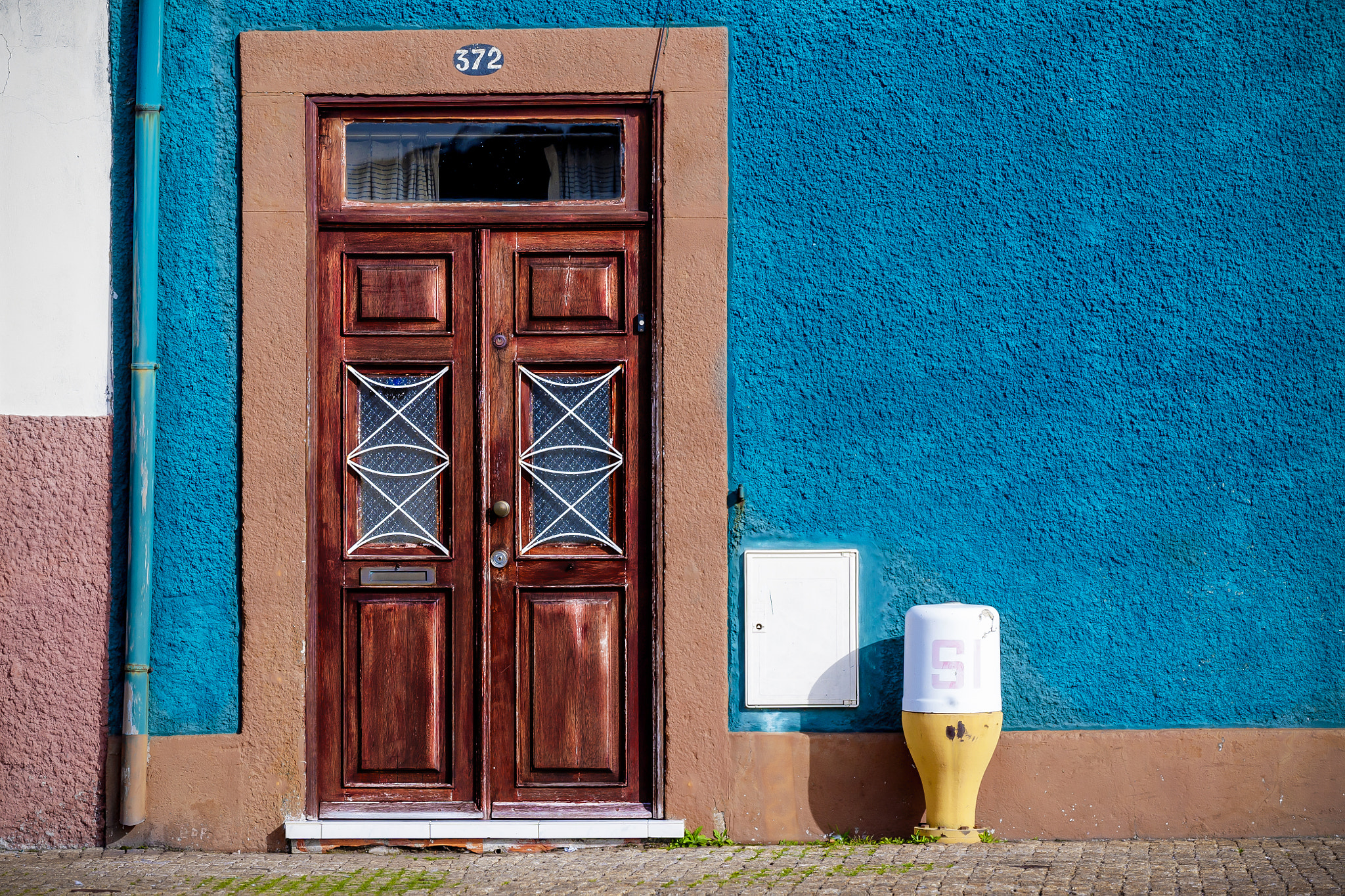 Canon EOS 5D sample photo. My oporto - doors photography