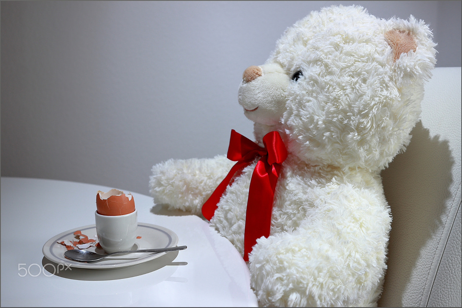 Canon EF-S 24mm F2.8 STM sample photo. Breakfast finished photography