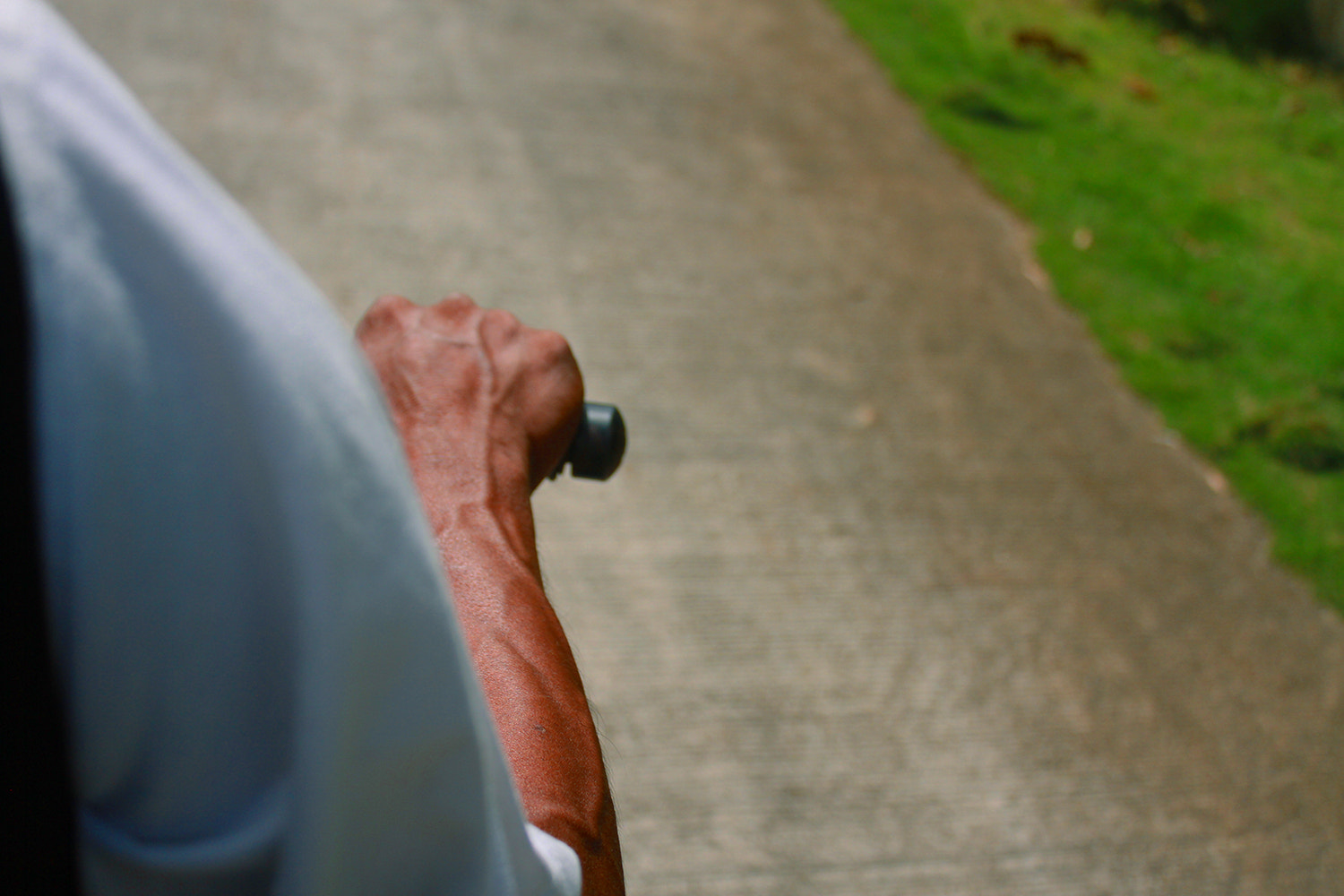 Canon EF-S 18-55mm F3.5-5.6 IS sample photo. Perseverance runs through kuya denden's veins. photography