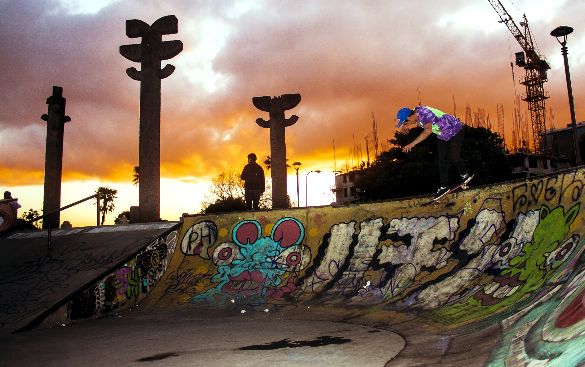 Canon EF-S 18-55mm F3.5-5.6 IS sample photo. Pollo rap photography