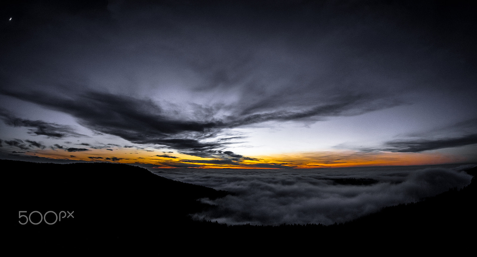 Canon EF 8-15mm F4L Fisheye USM sample photo. Sunset photography